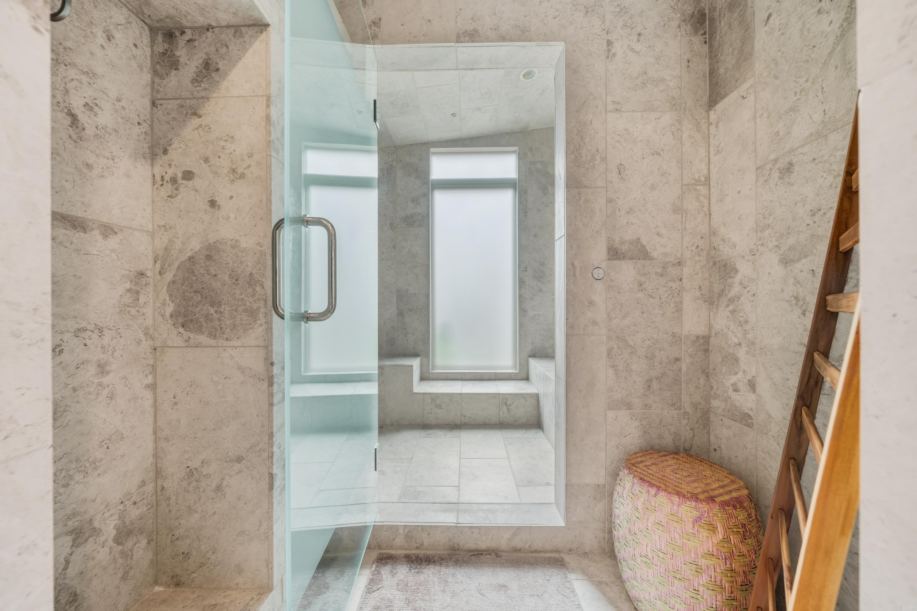 165 Long Island Bay Hot Springs, AR 71913