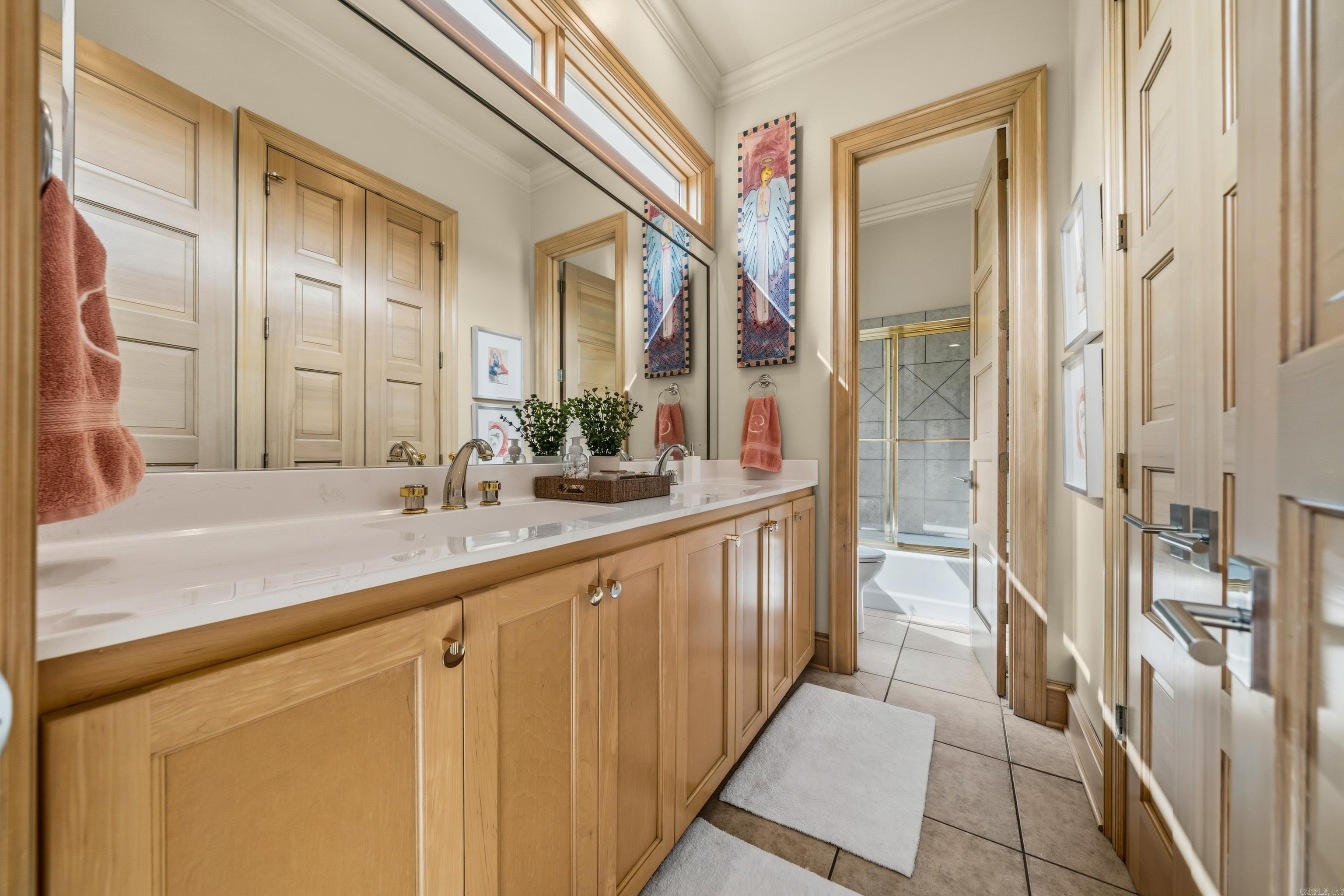 165 Long Island Bay Hot Springs, AR 71913