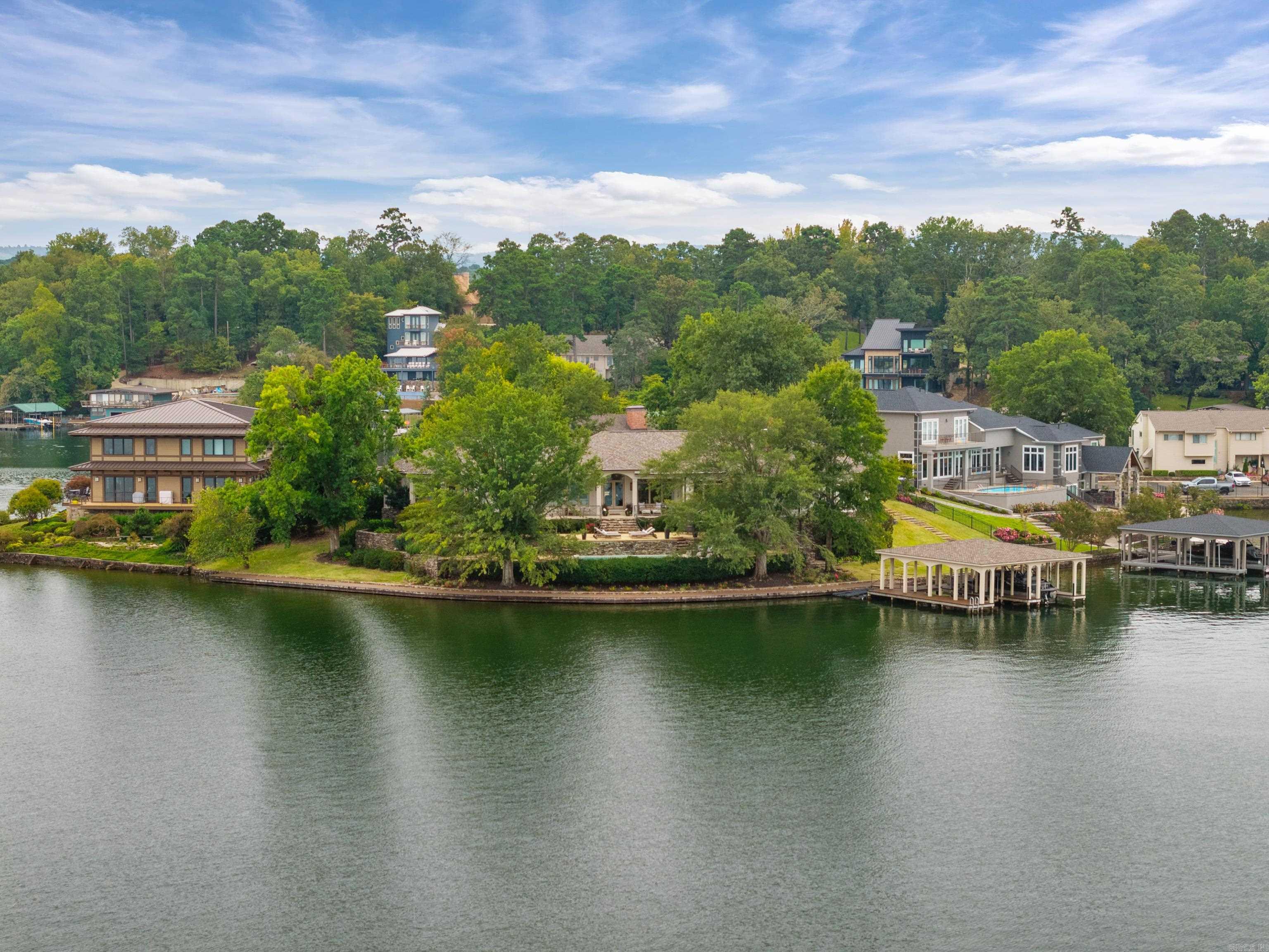 165 Long Island Bay Hot Springs, AR 71913