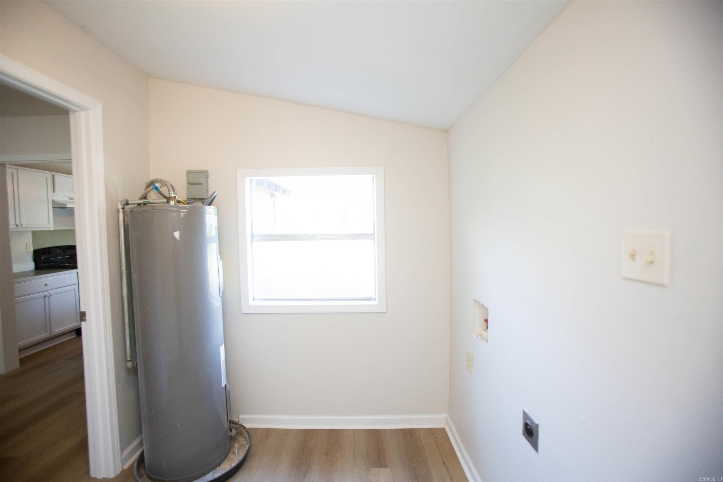 4101 W 13  Little Rock, AR