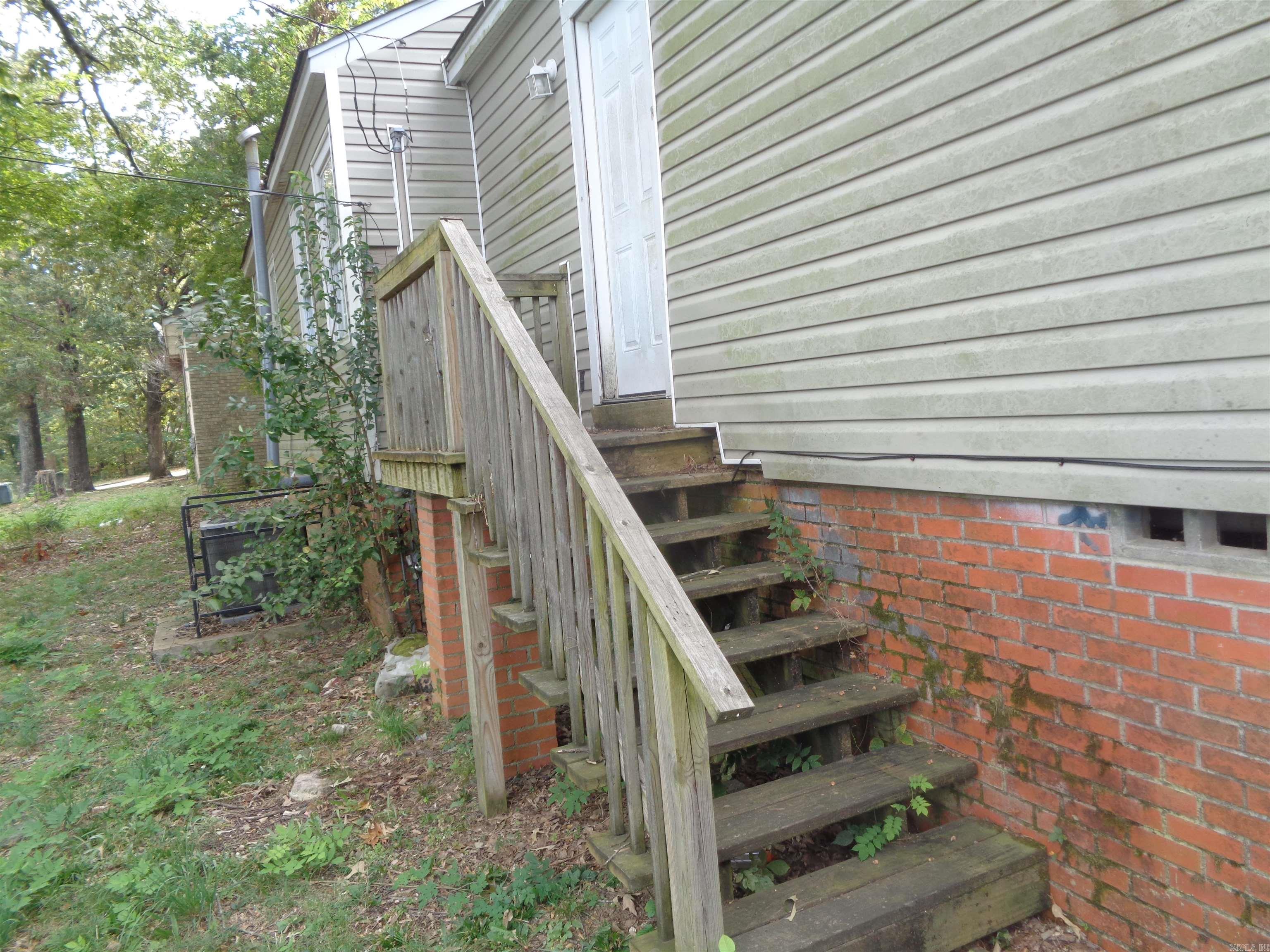 4512 W 16th  Little Rock, AR