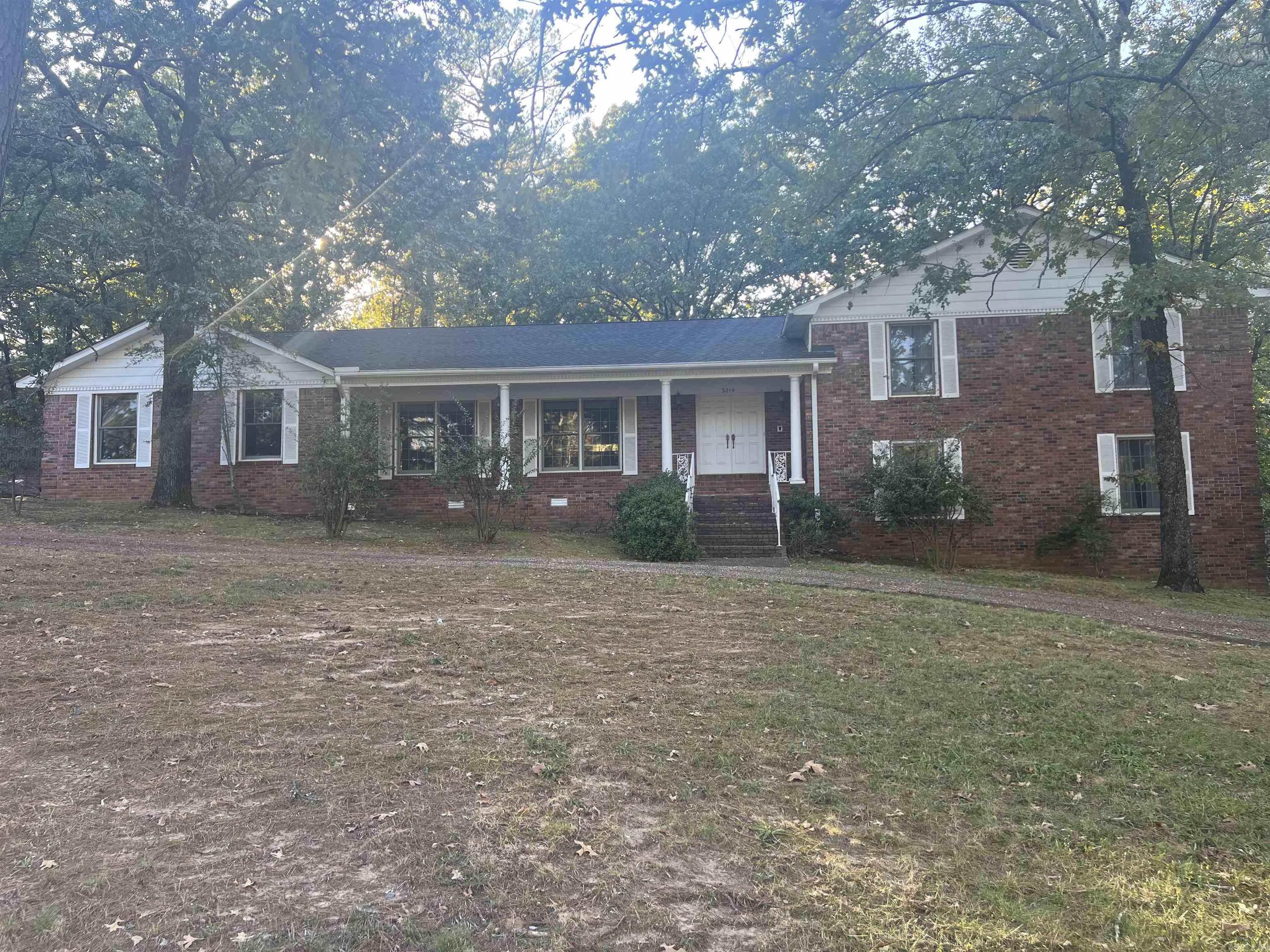 3214 N Rodney Paraham Road Little Rock, AR 72212