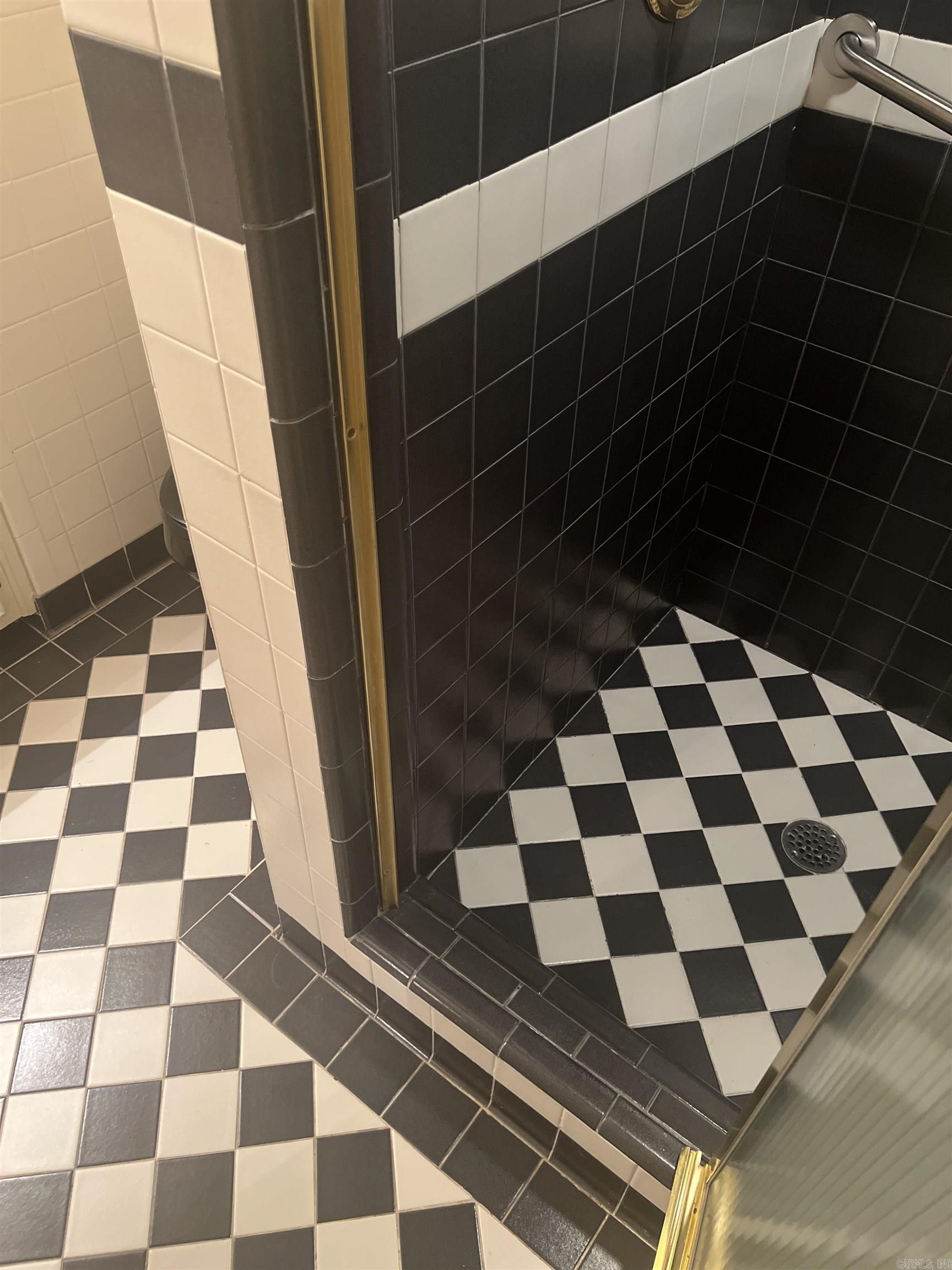 3214 N Rodney Paraham Road Little Rock, AR 72212