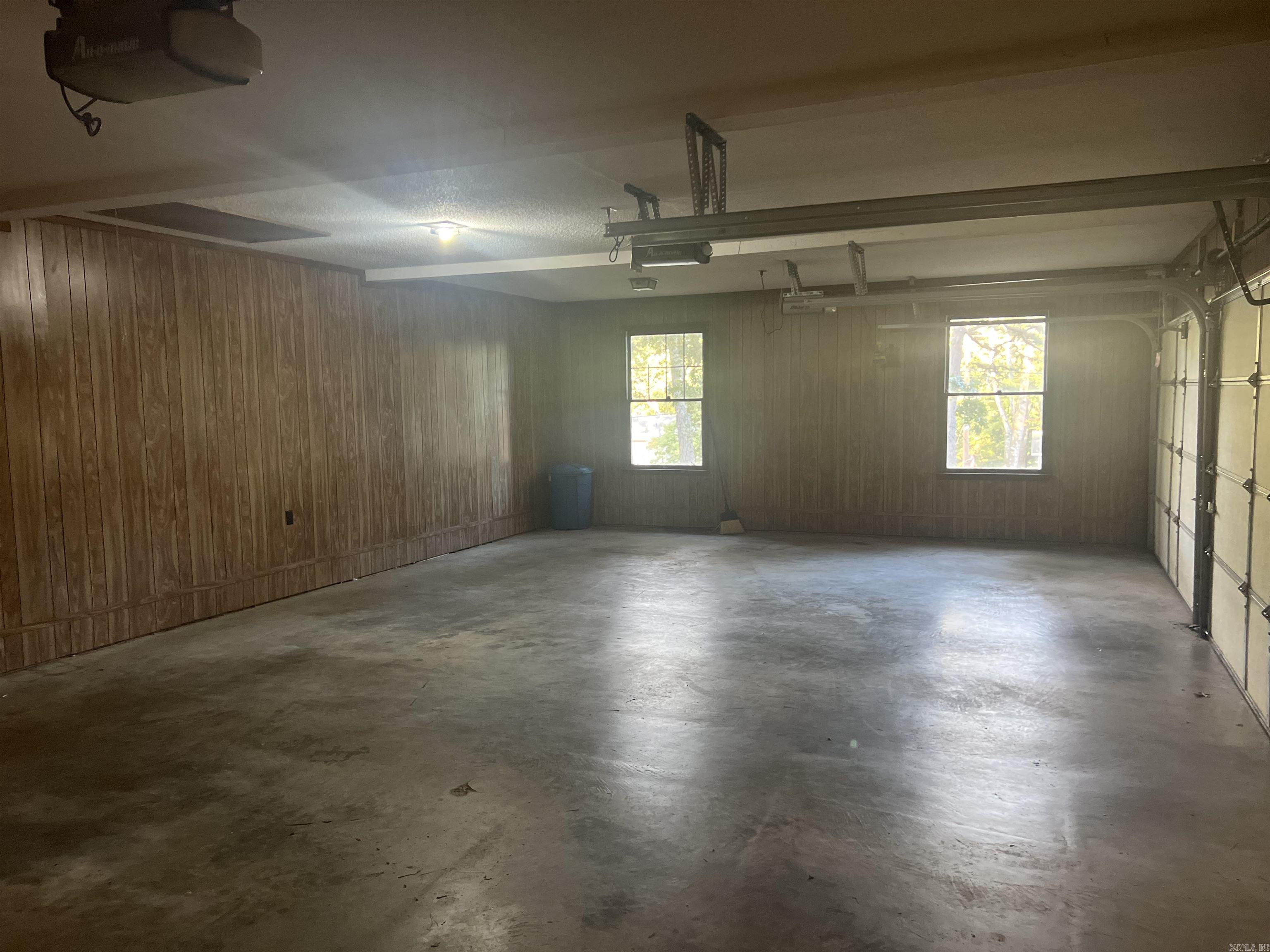 3214 N Rodney Paraham Road Little Rock, AR 72212