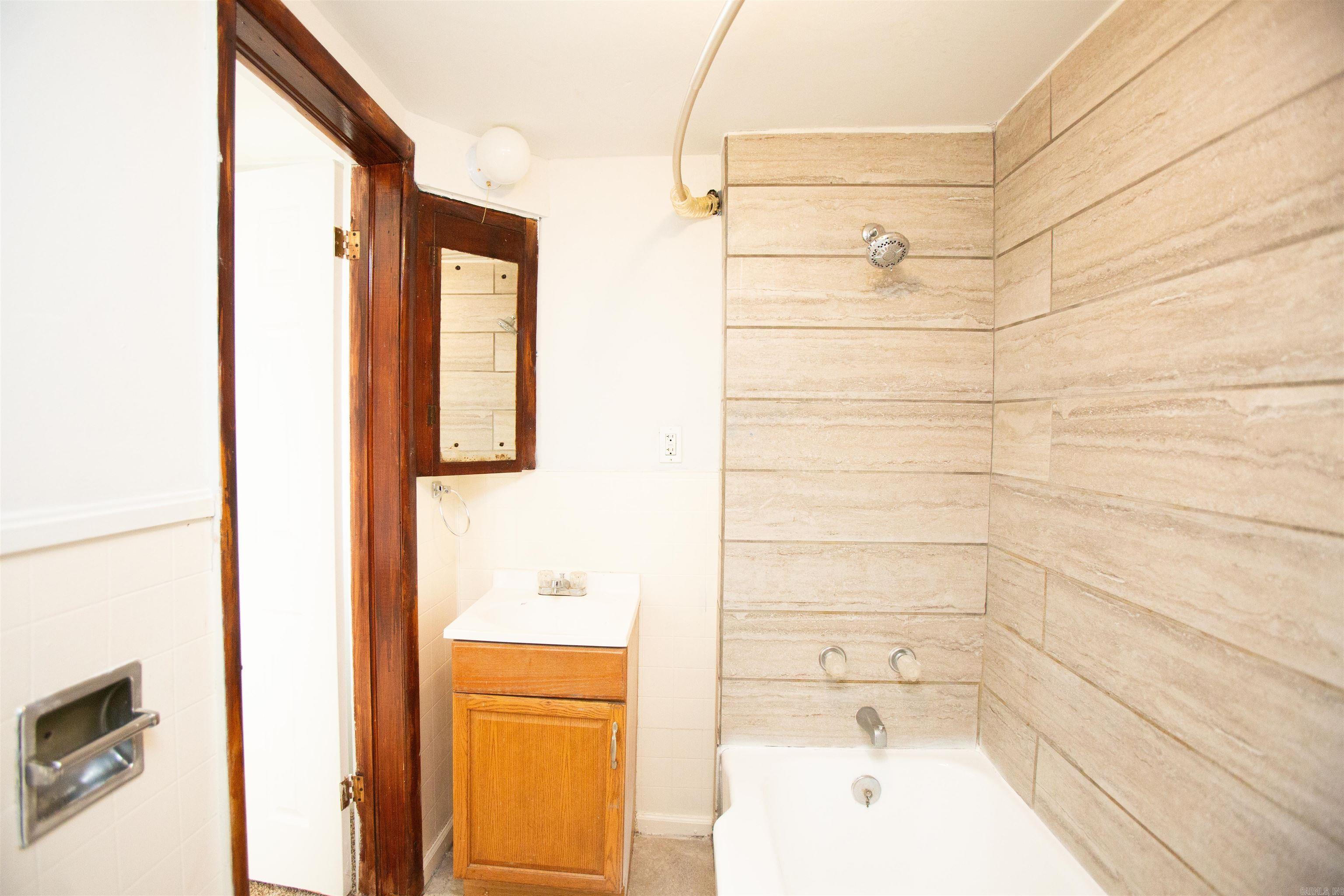 3709 W 12  Little Rock, AR