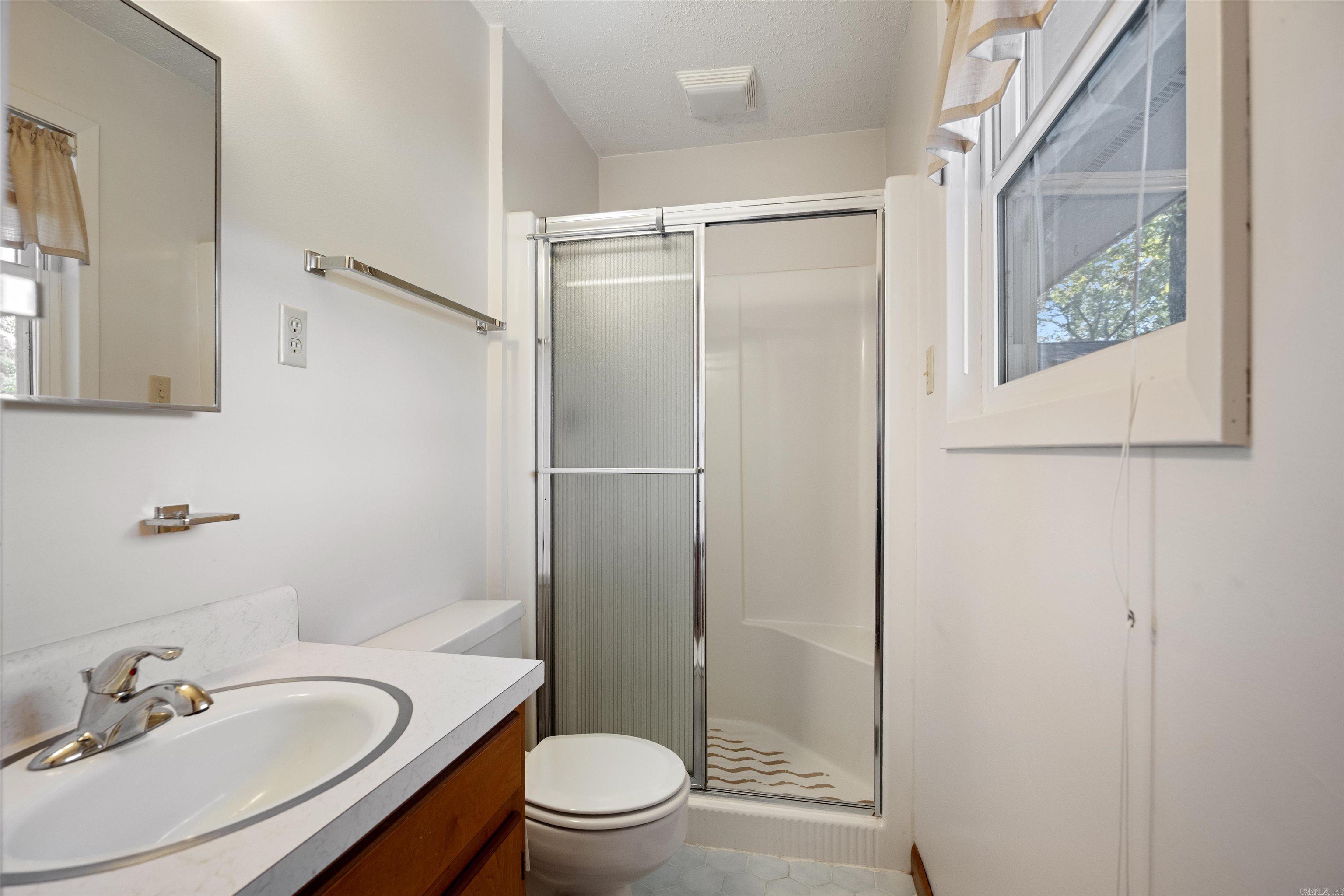 11 Awi  Cherokee Village, AR