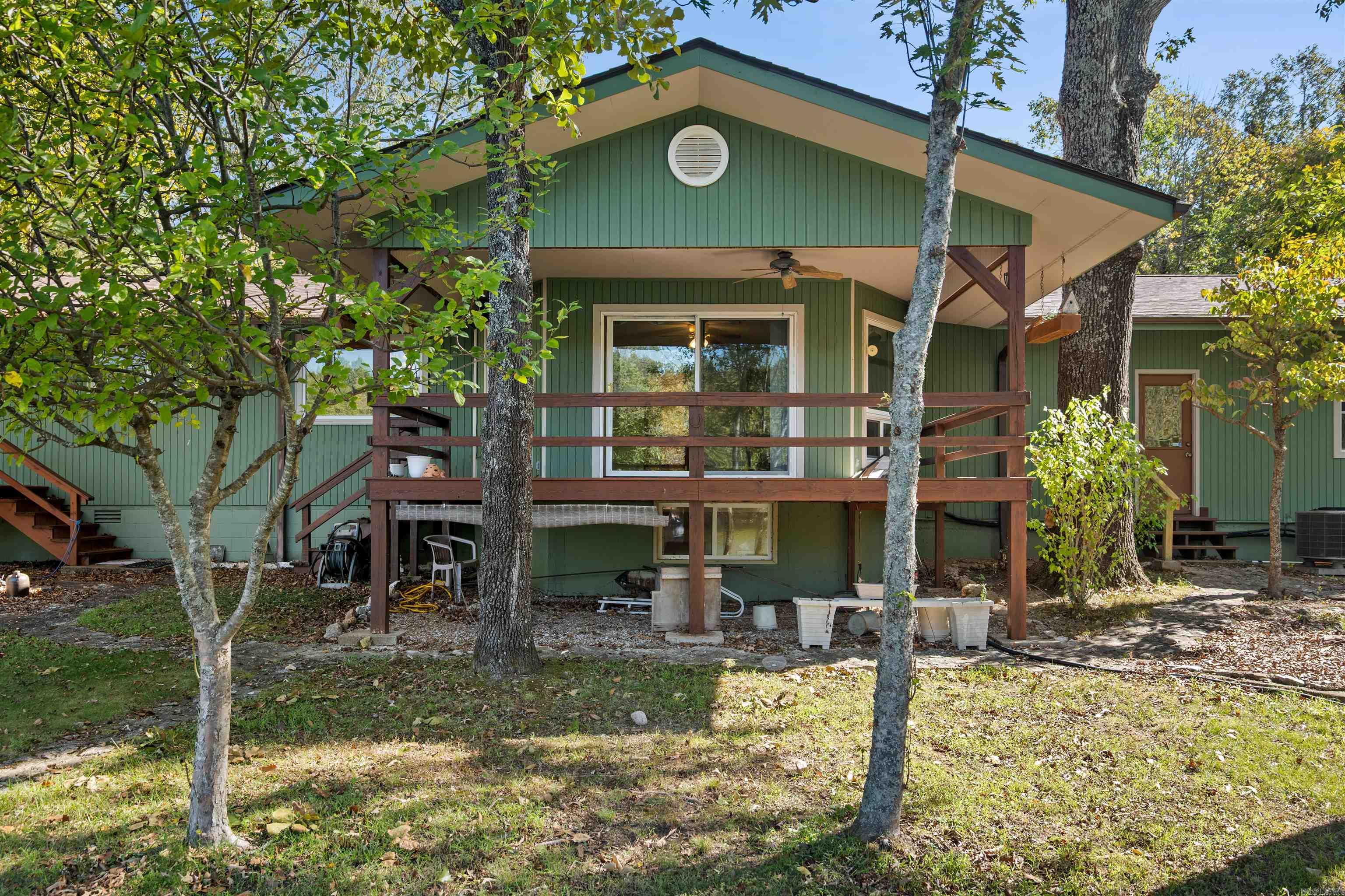 11 Awi  Cherokee Village, AR