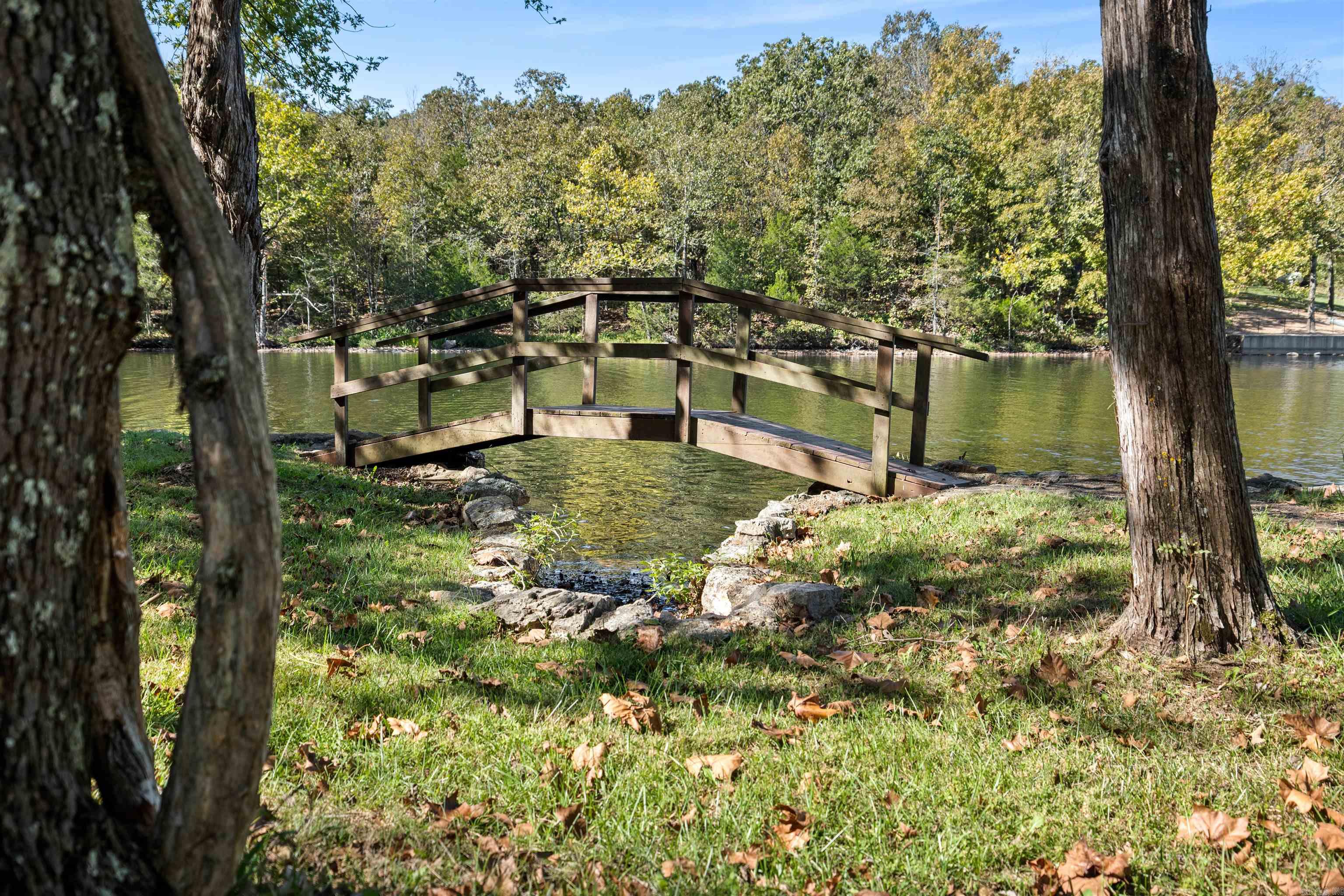 11 Awi  Cherokee Village, AR