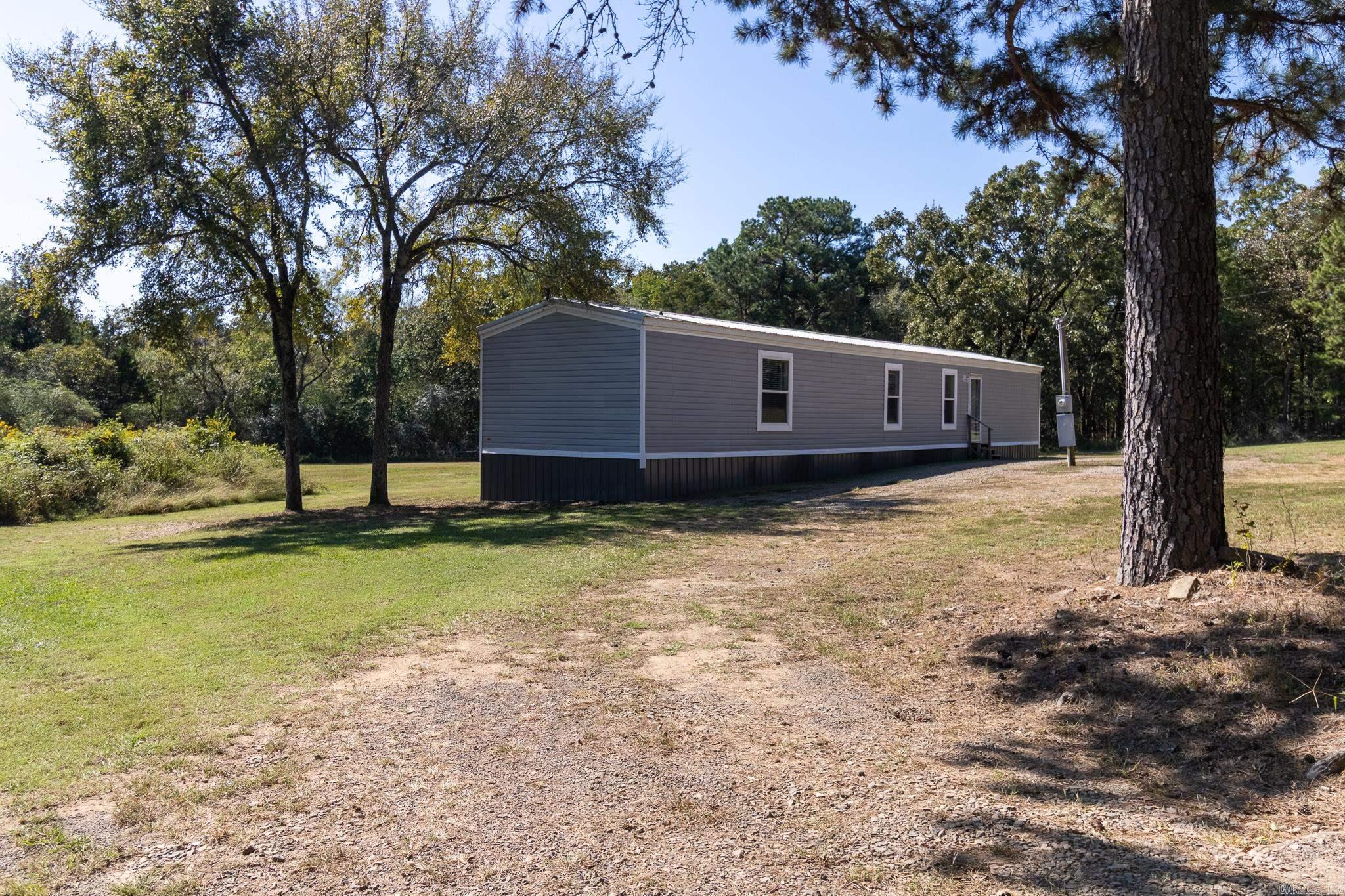 390 County Road 3222  Clarksville, AR