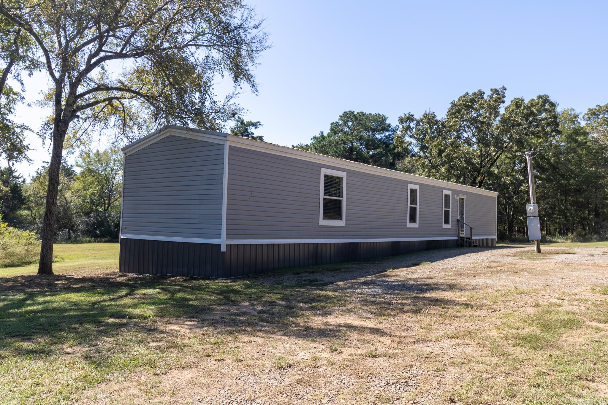 390 County Road 3222  Clarksville, AR