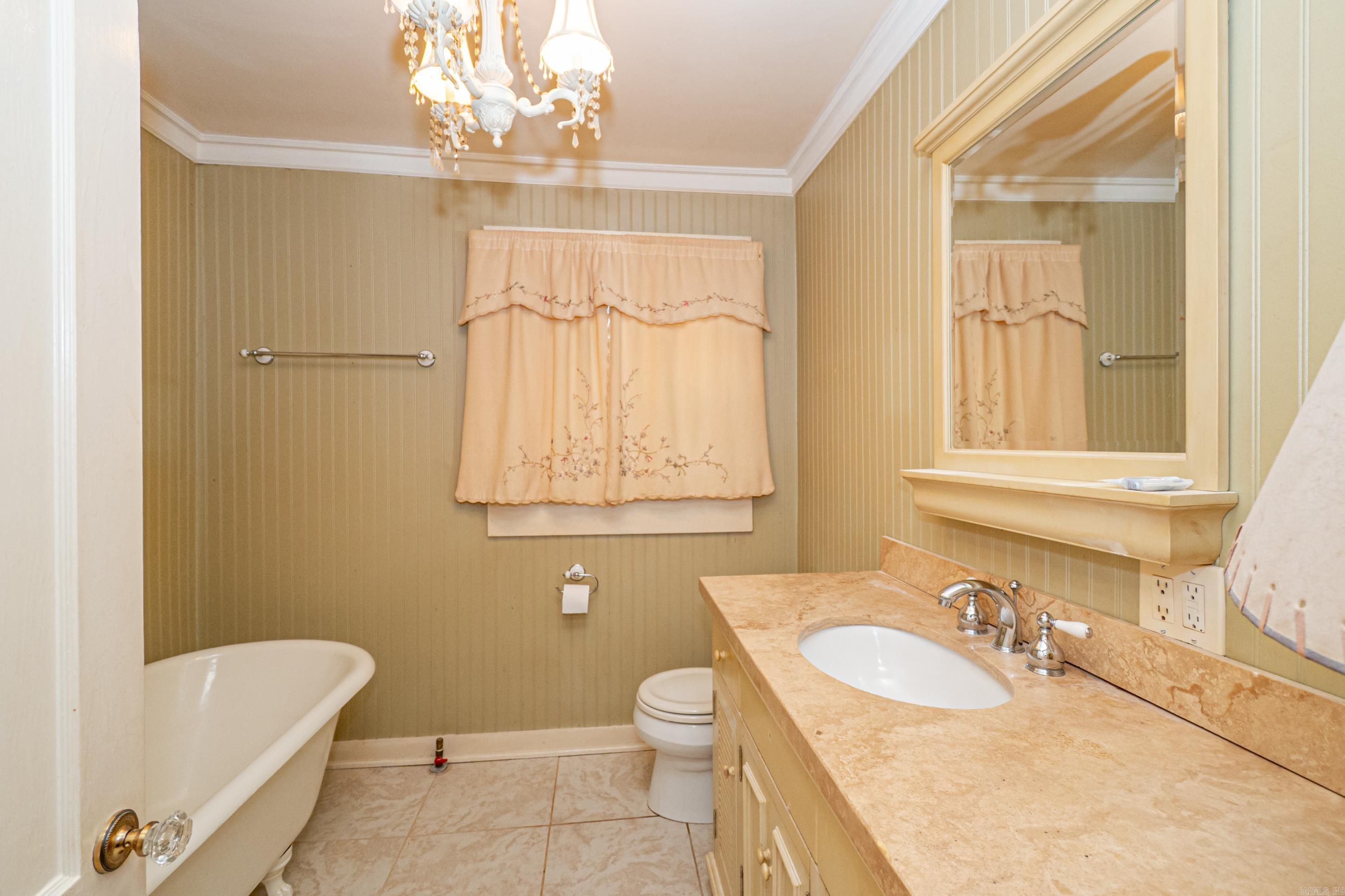 2710 Crain City Rd El Dorado, AR 71730