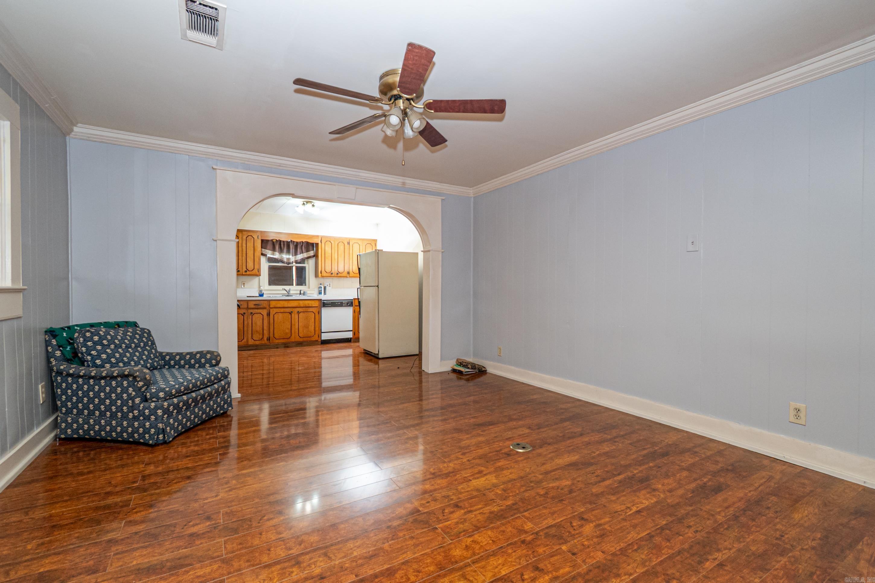 2710 Crain City Rd El Dorado, AR 71730