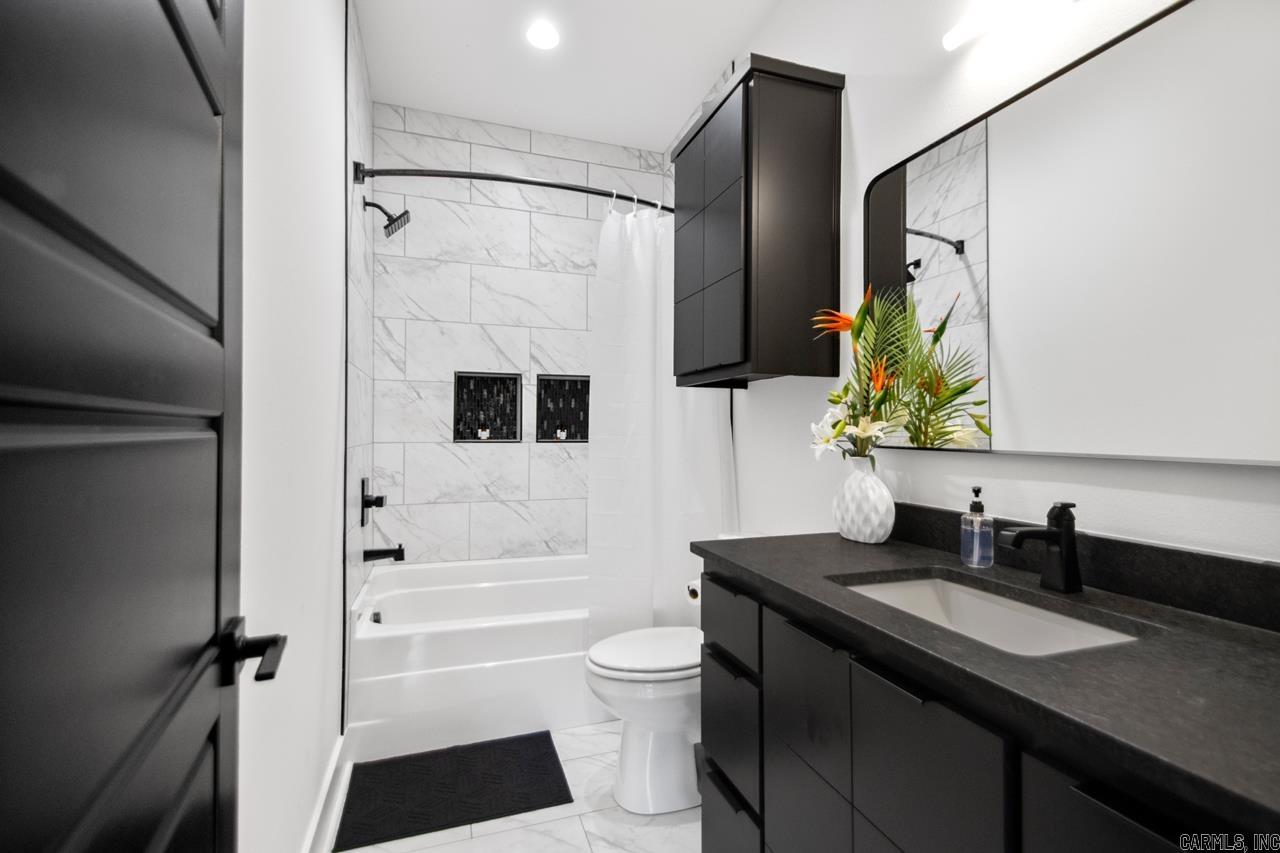 251 Thornton Ferry Rd  Hot Springs, AR