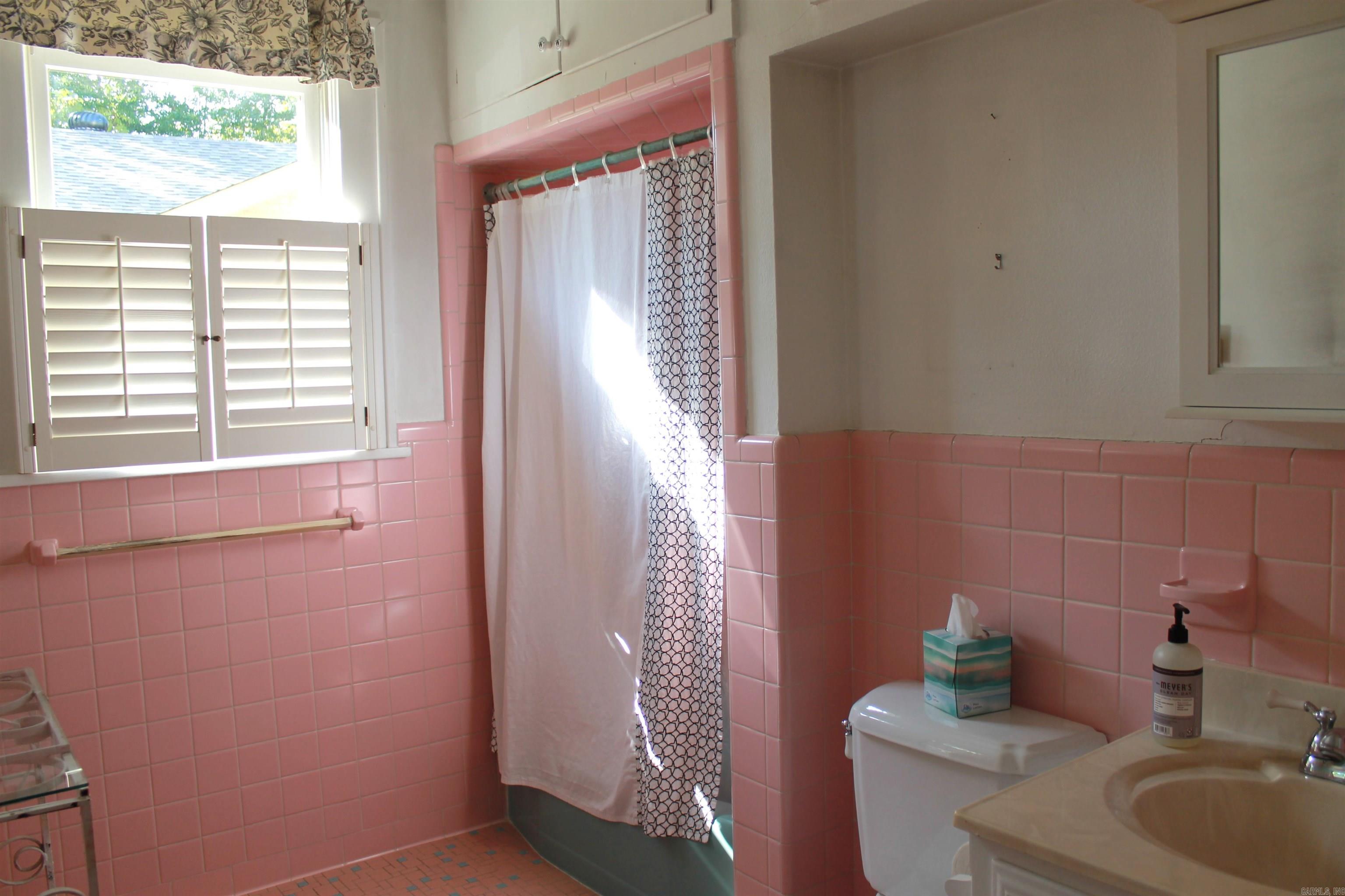 620 E 7th El Dorado, AR 71730-0000