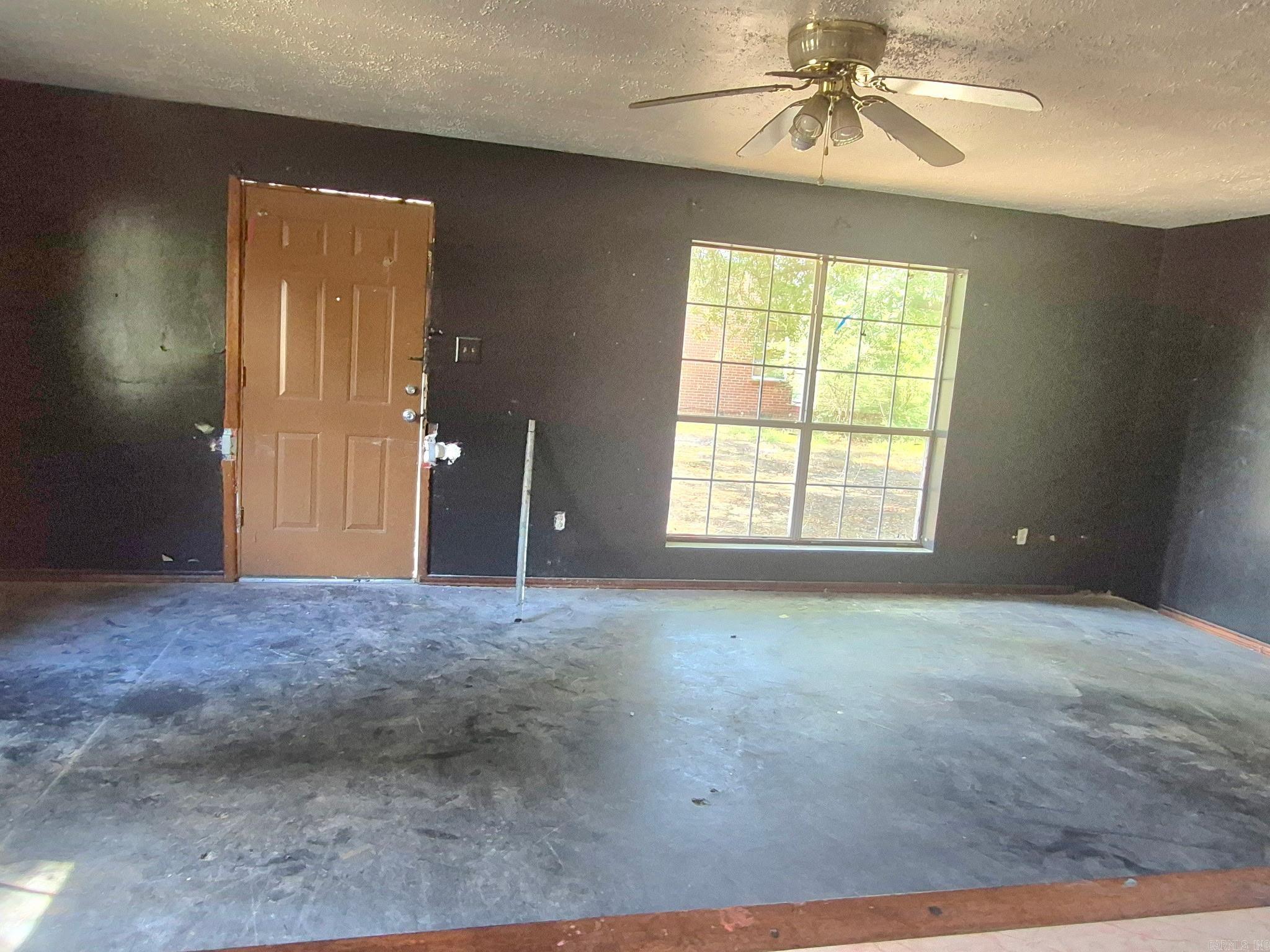 1707 S oak  Pine Bluff, AR