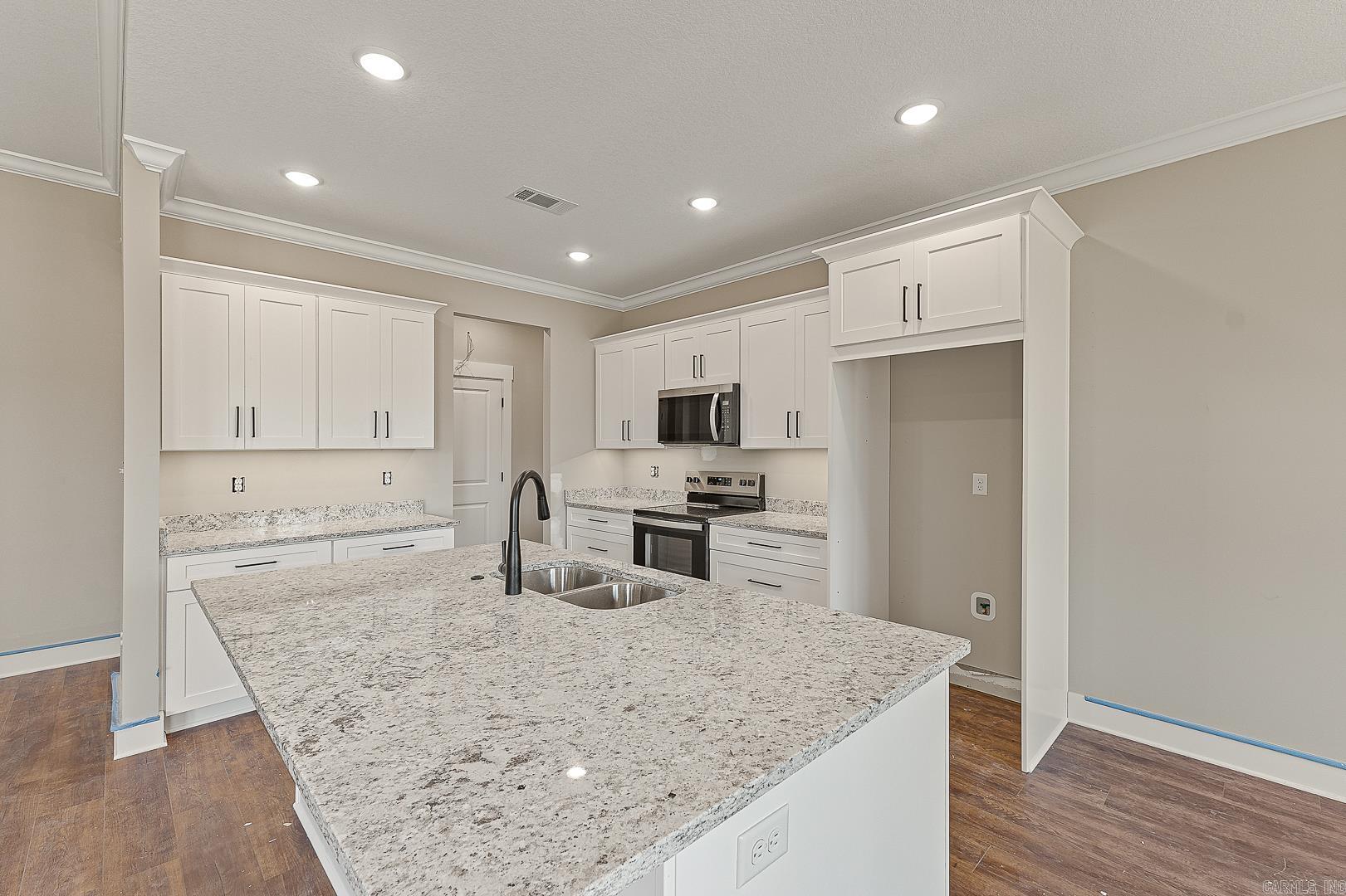 101 Rivercrest Drive Brookland, AR 72417