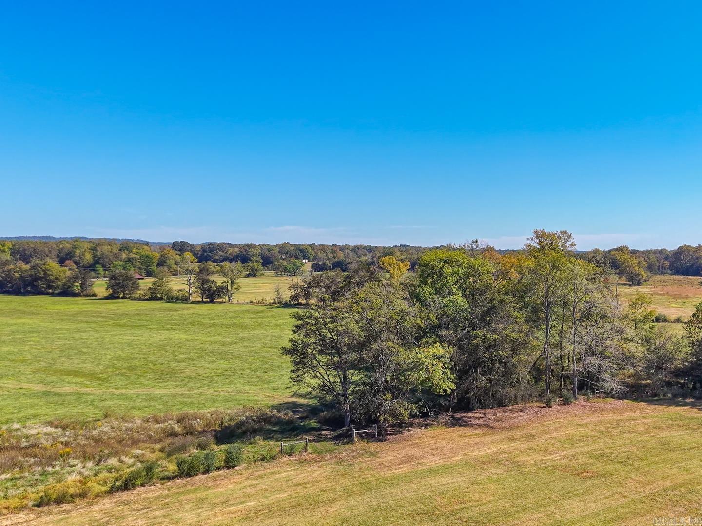 360 AR-27  Story, AR