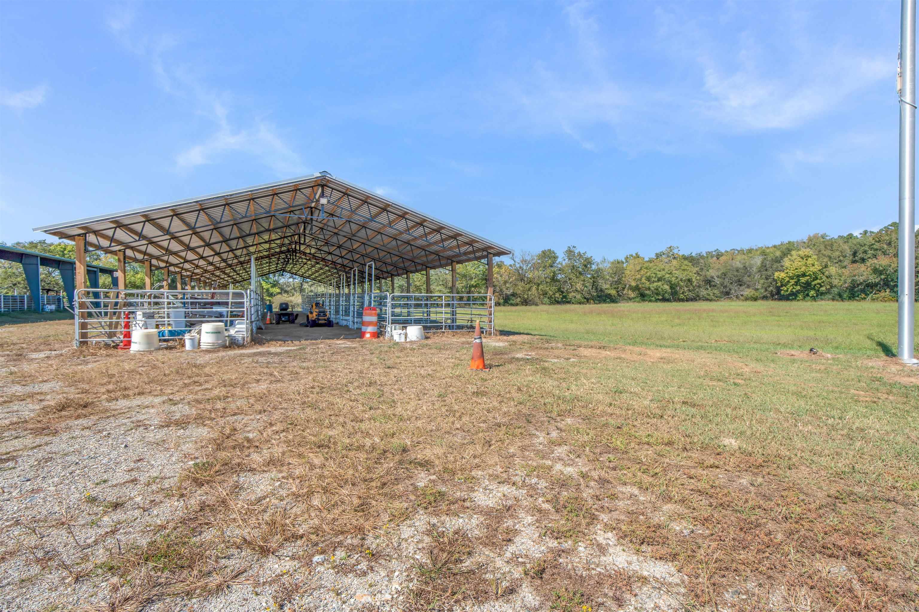 360 AR-27  Story, AR