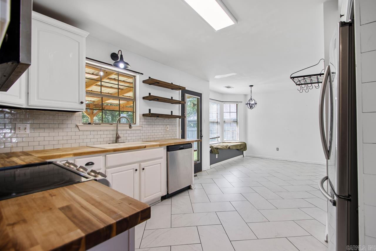 3712 Hazelwood Drive Benton, AR 72015