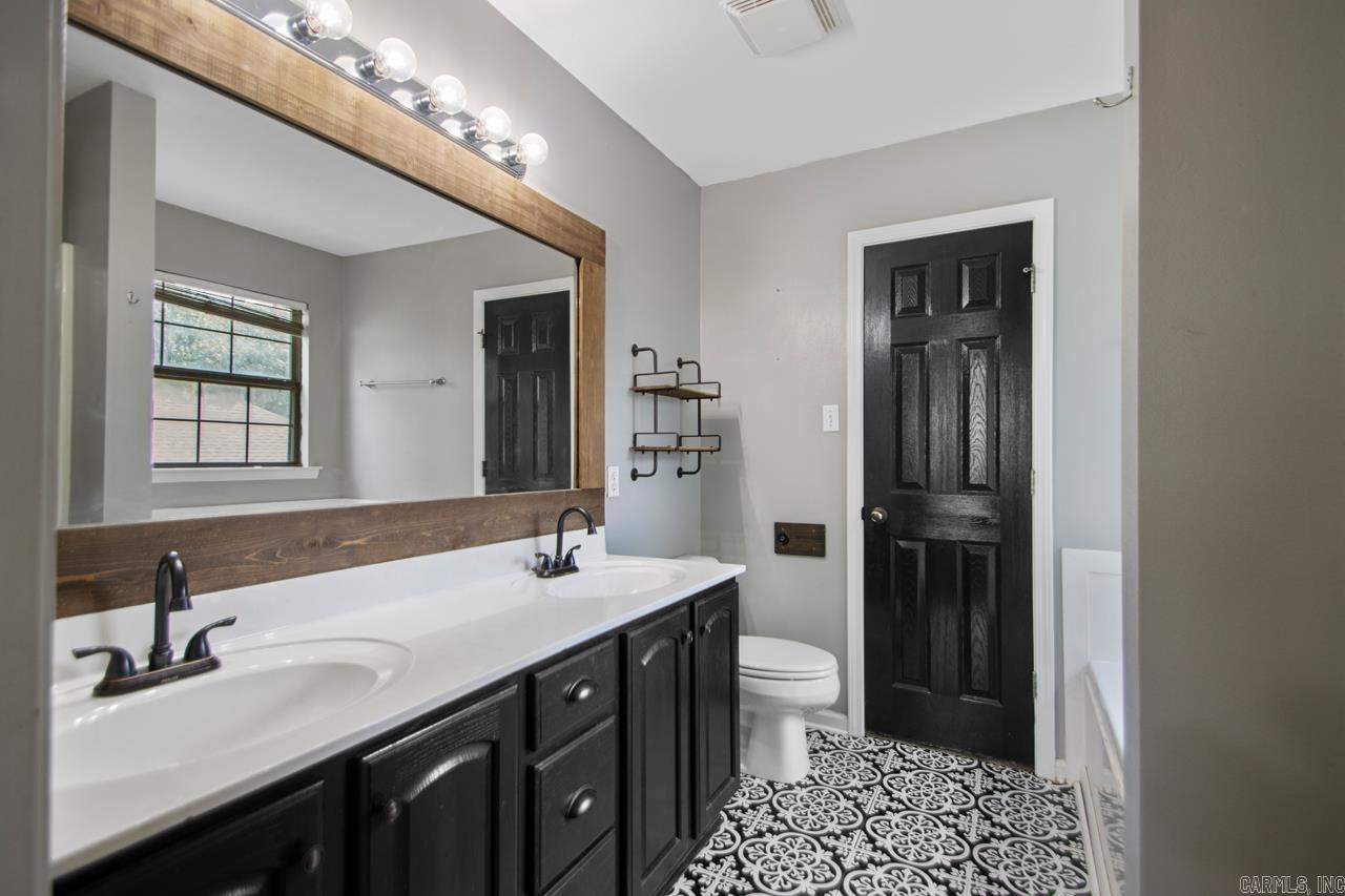 3712 Hazelwood Drive Benton, AR 72015