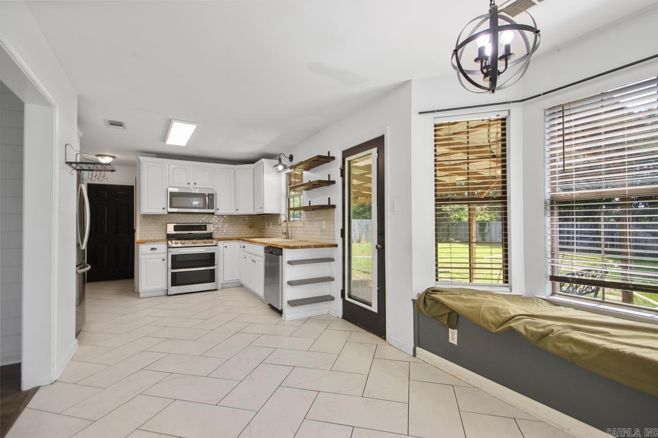 3712 Hazelwood Drive Benton, AR 72015