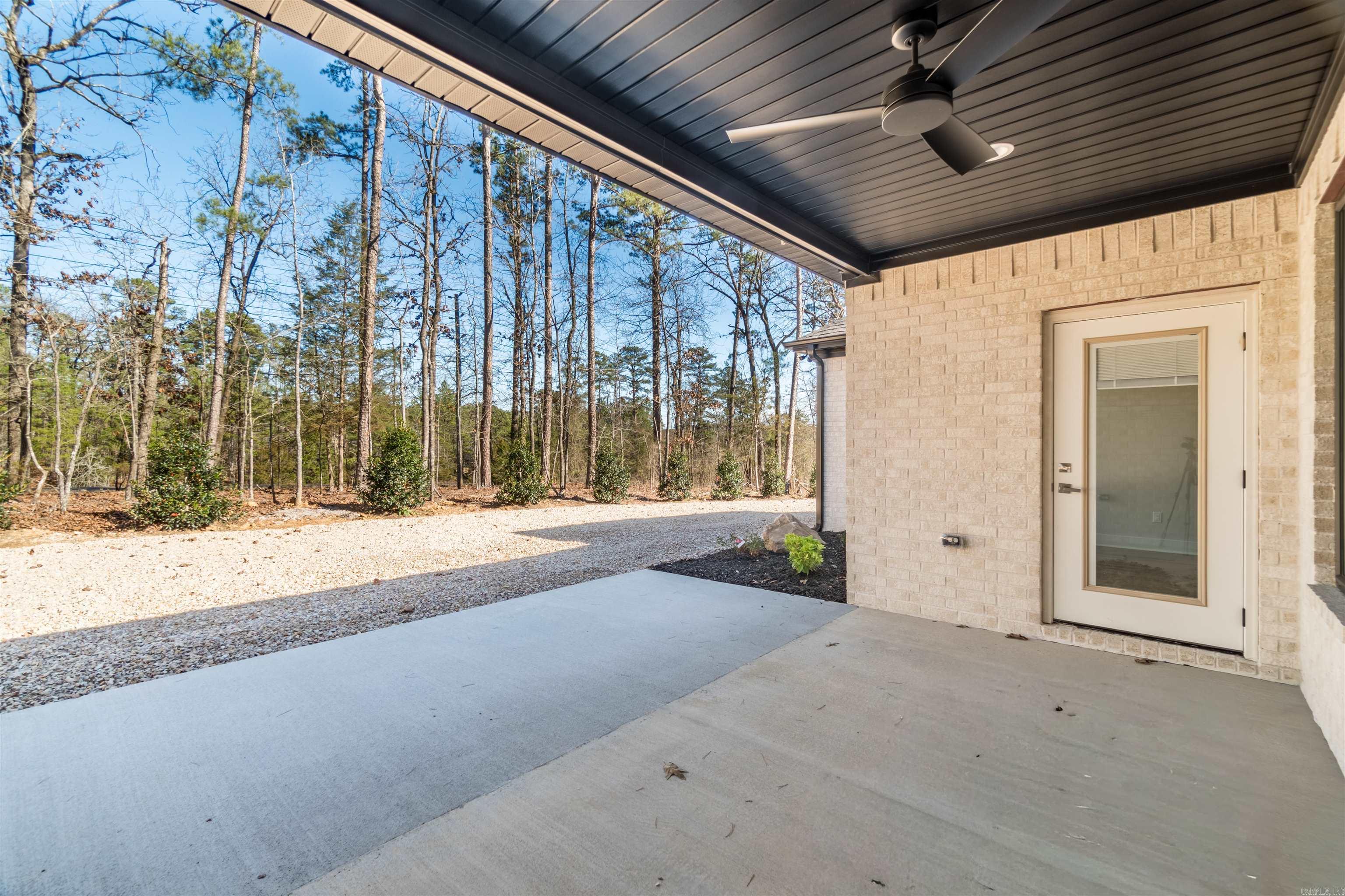 8 Acambaro Place Hot Springs Village, AR 71909