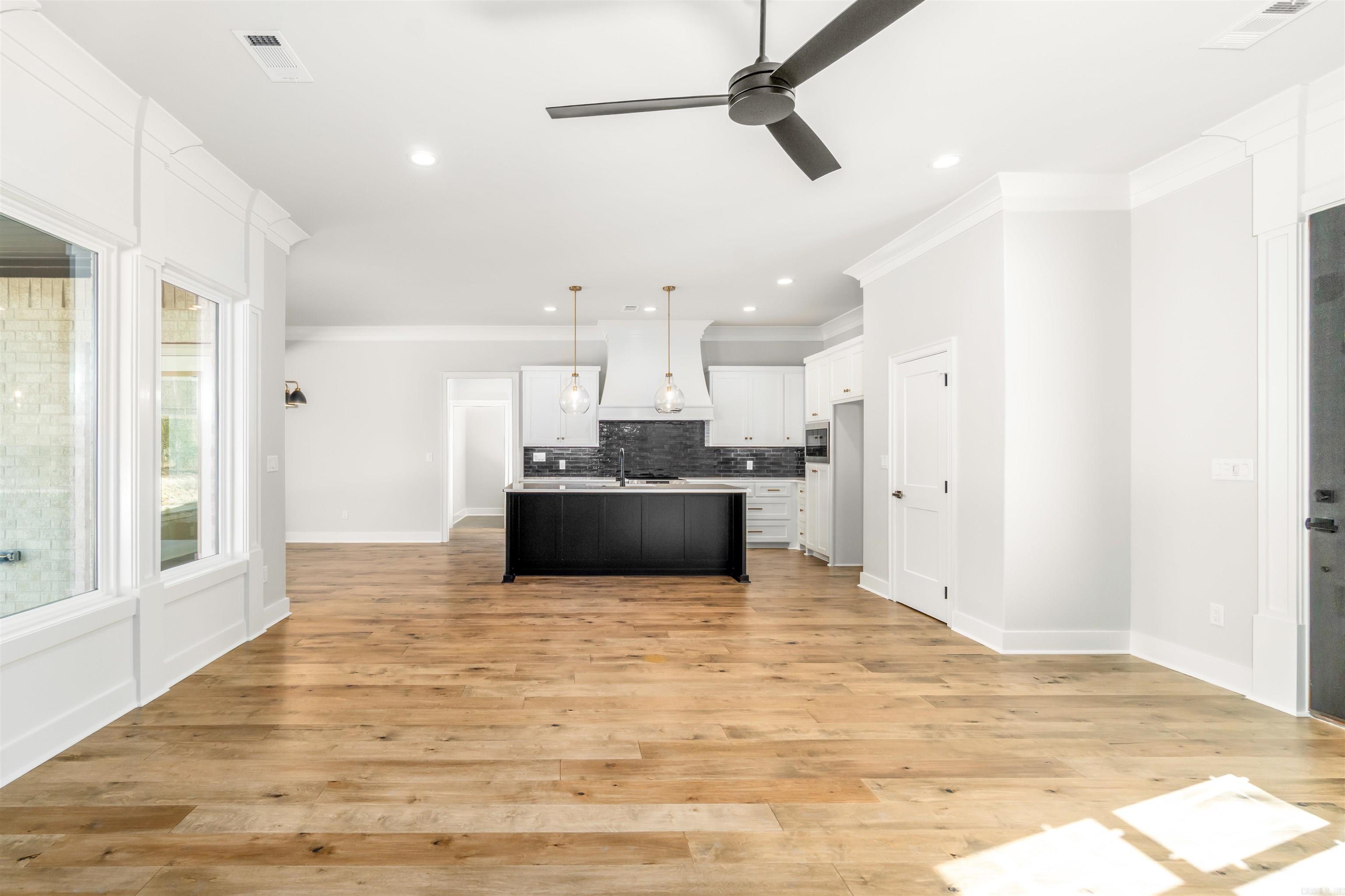 8 Acambaro Place Hot Springs Village, AR 71909