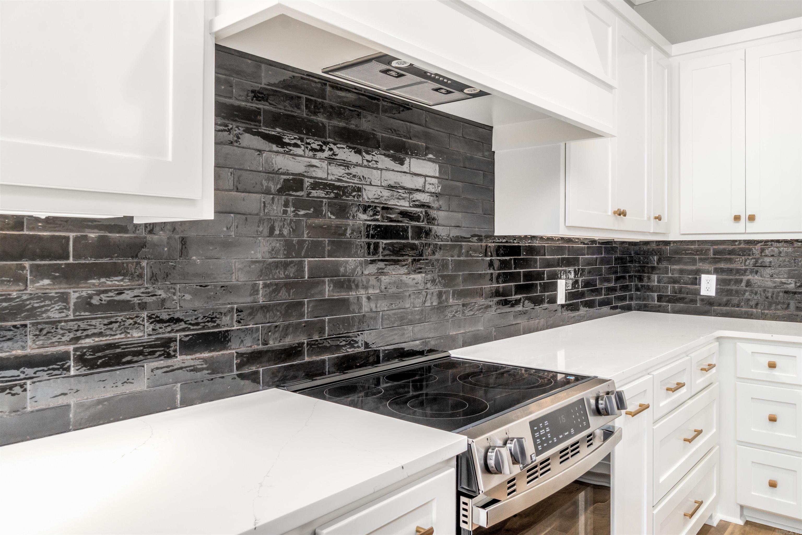 8 Acambaro Place Hot Springs Village, AR 71909