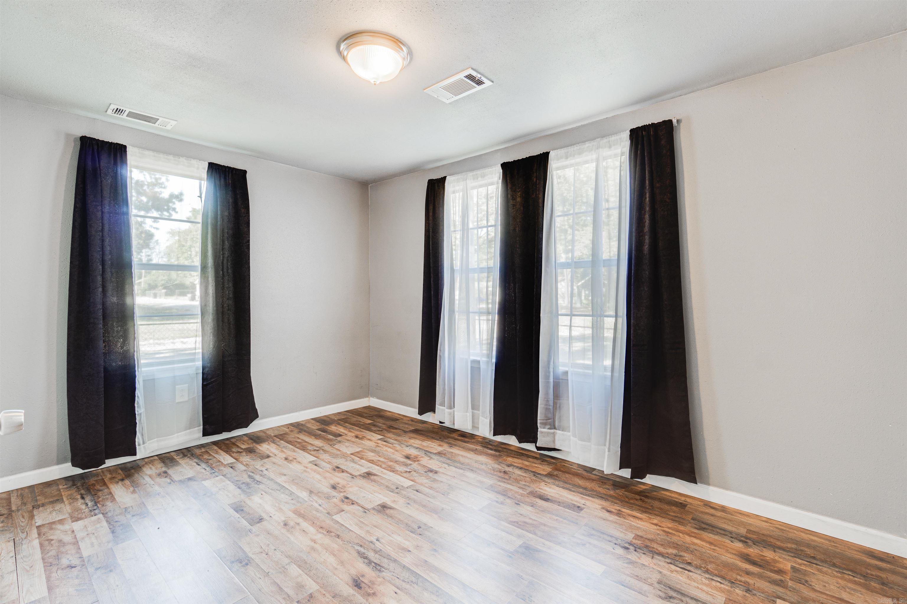 191 Roosevelt Rd  Jacksonville, AR