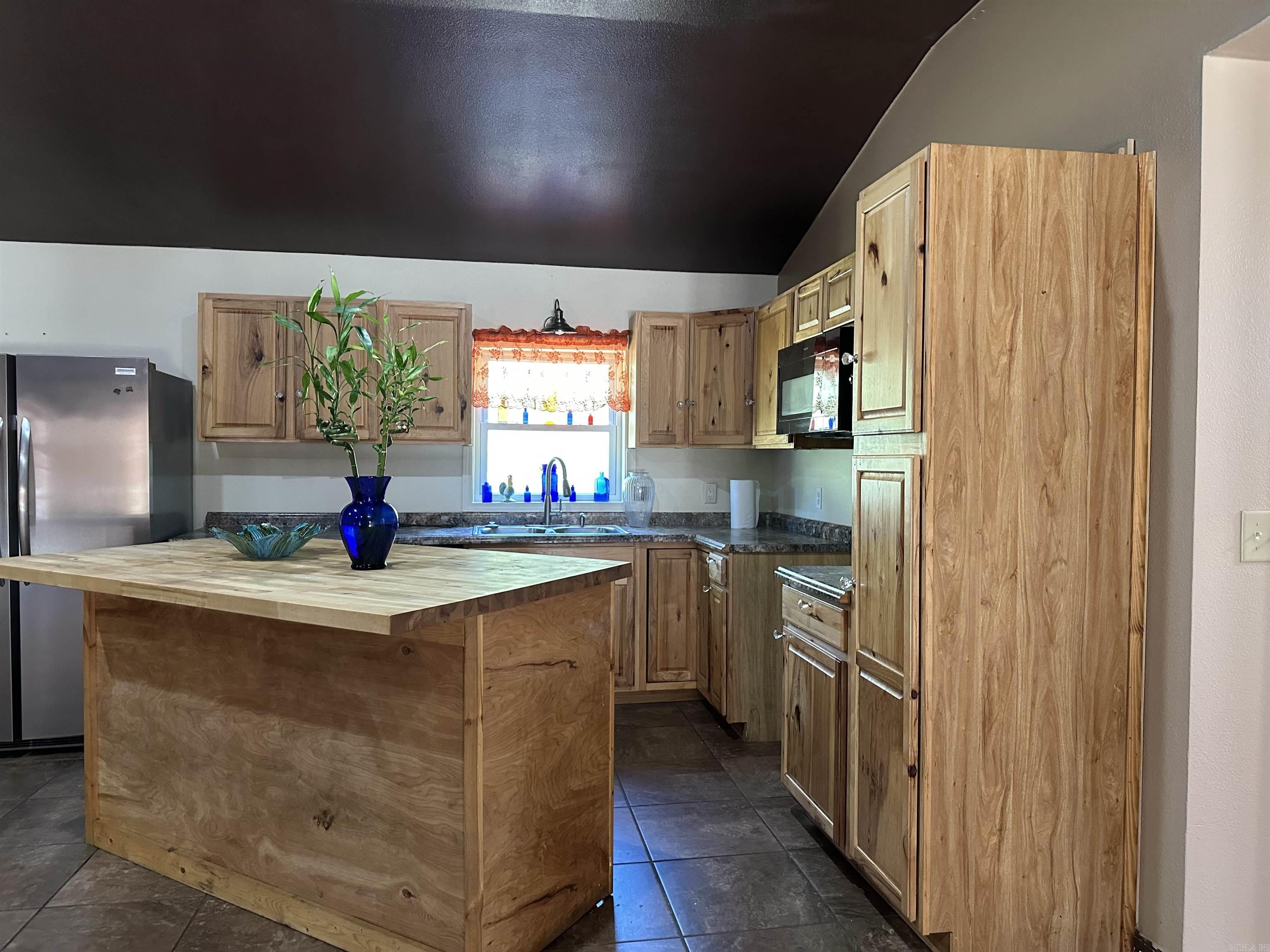 315 Cadillac  Hot Springs, AR