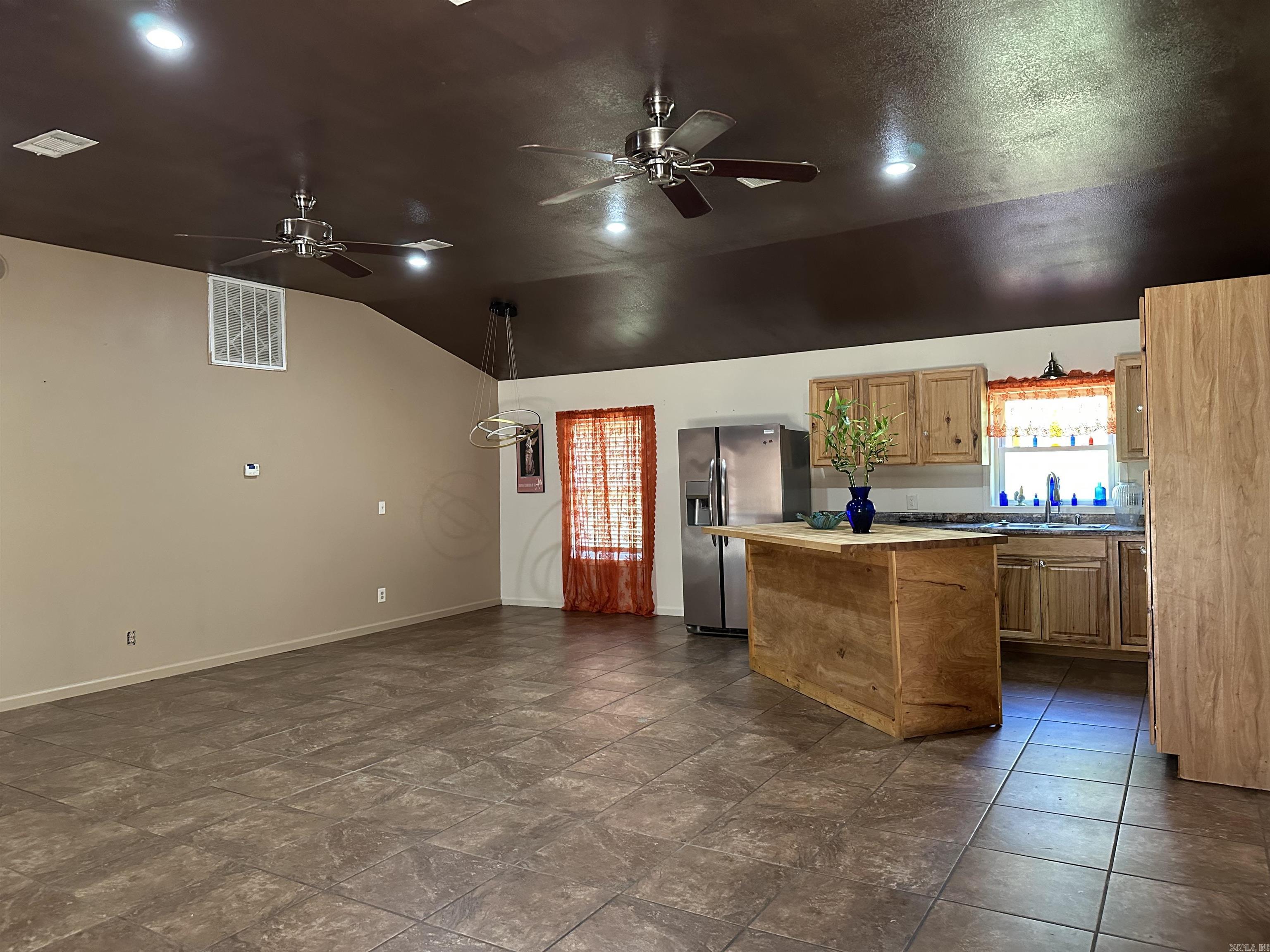 315 Cadillac  Hot Springs, AR