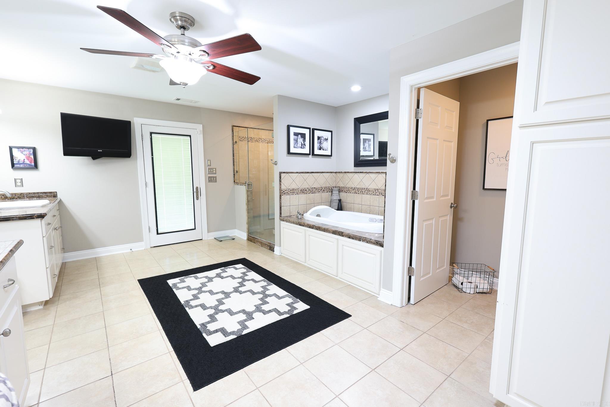 5022 Highway 7 Camden, AR 71701