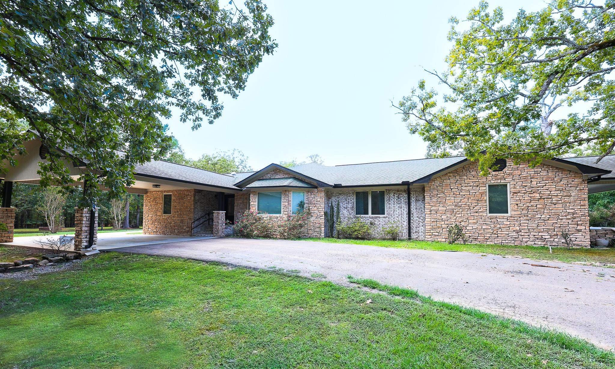 5022 Highway 7 Camden, AR 71701