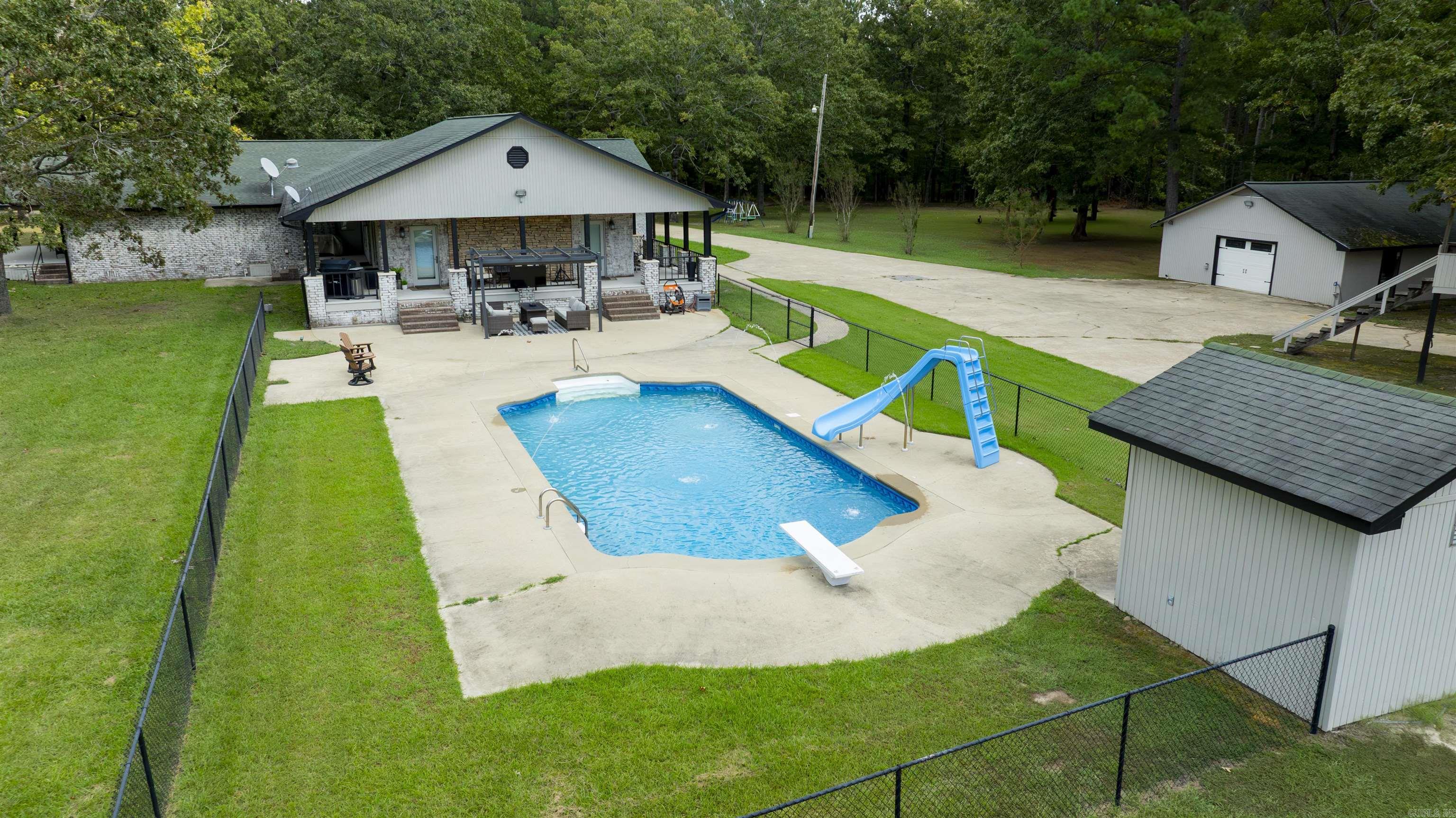 5022 Highway 7 Camden, AR 71701