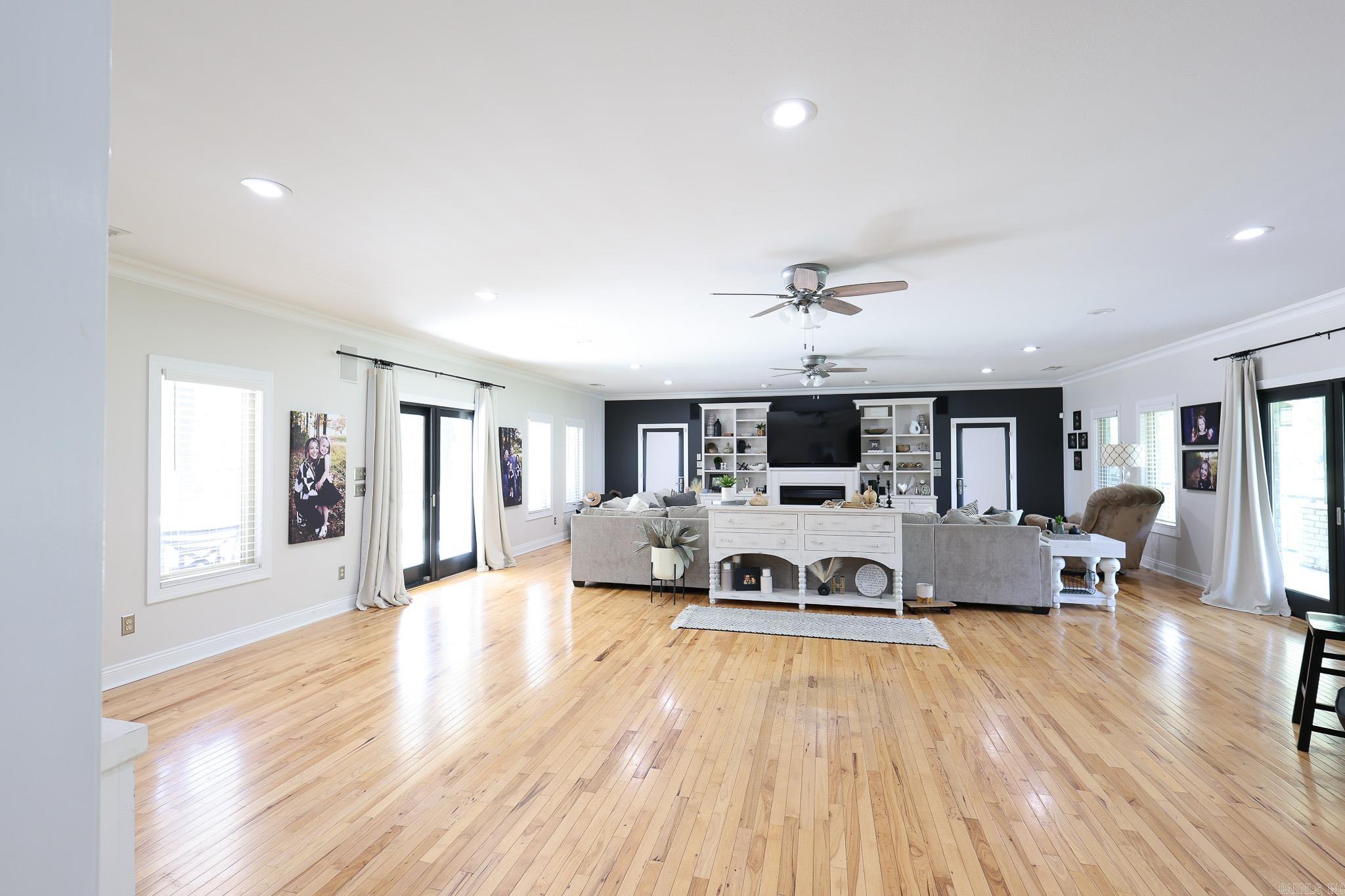 5022 Highway 7 Camden, AR 71701