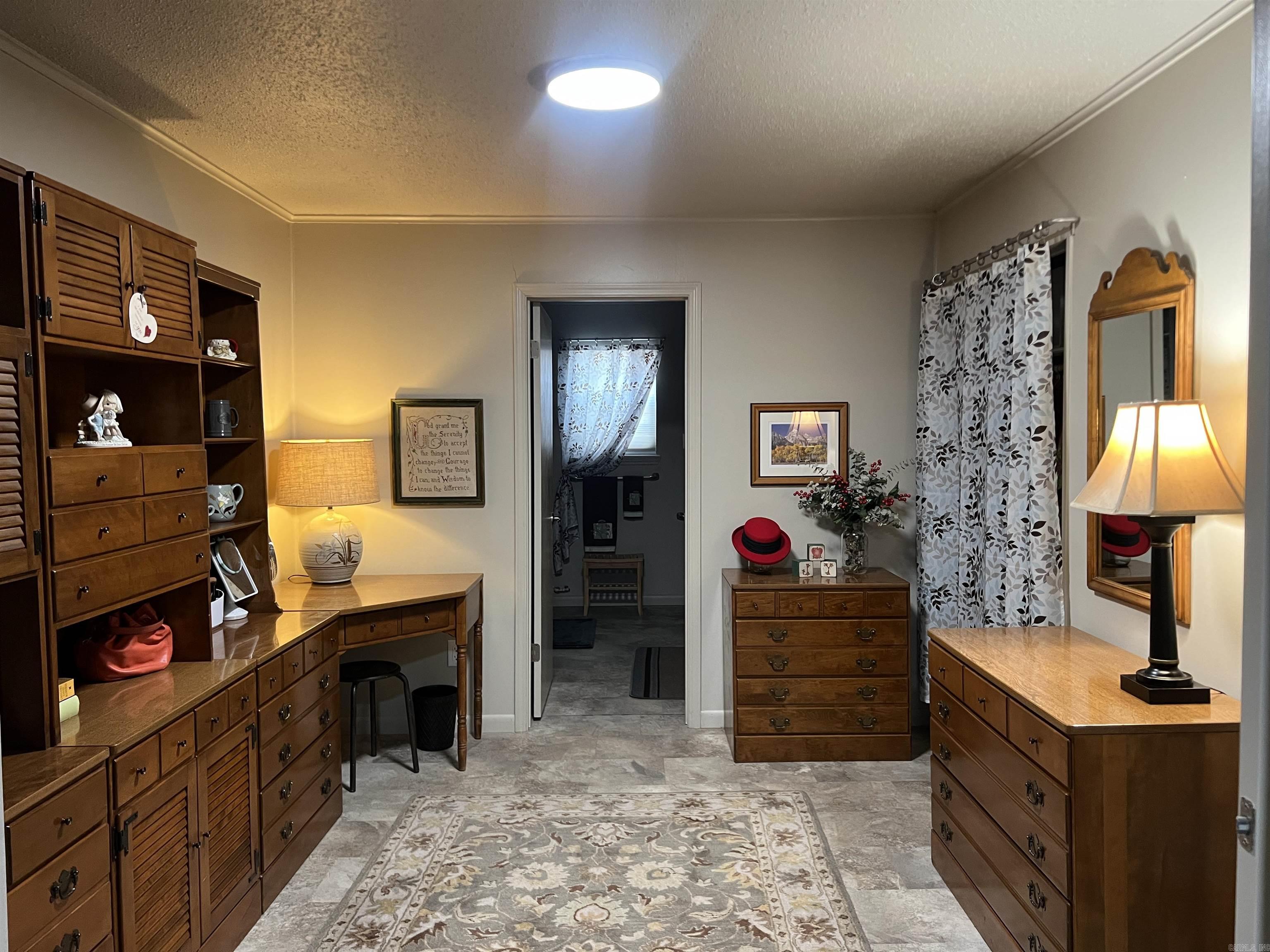 8213 Old Warren Road  Pine Bluff, AR