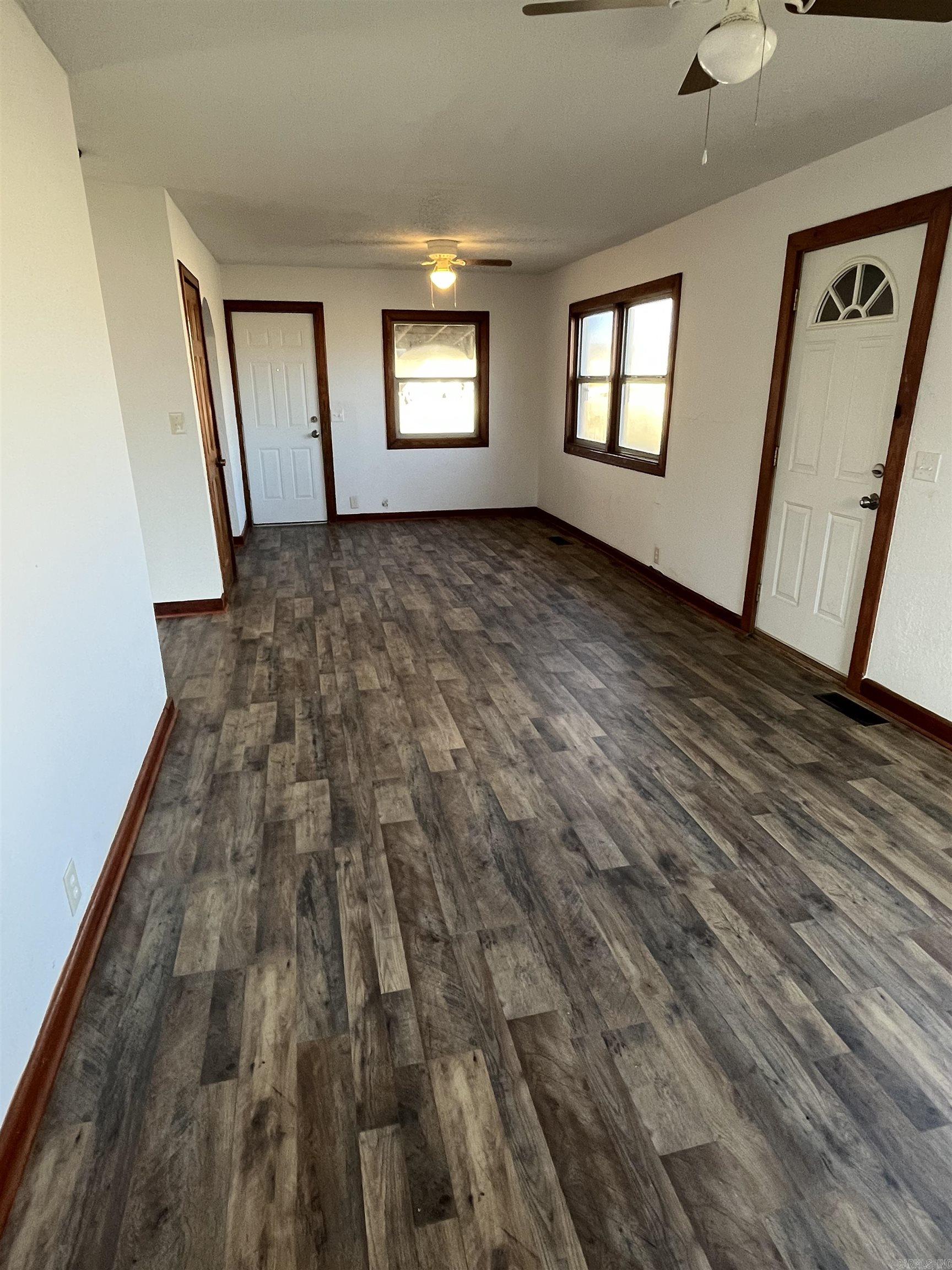 316 North  St Salem, AR 72576