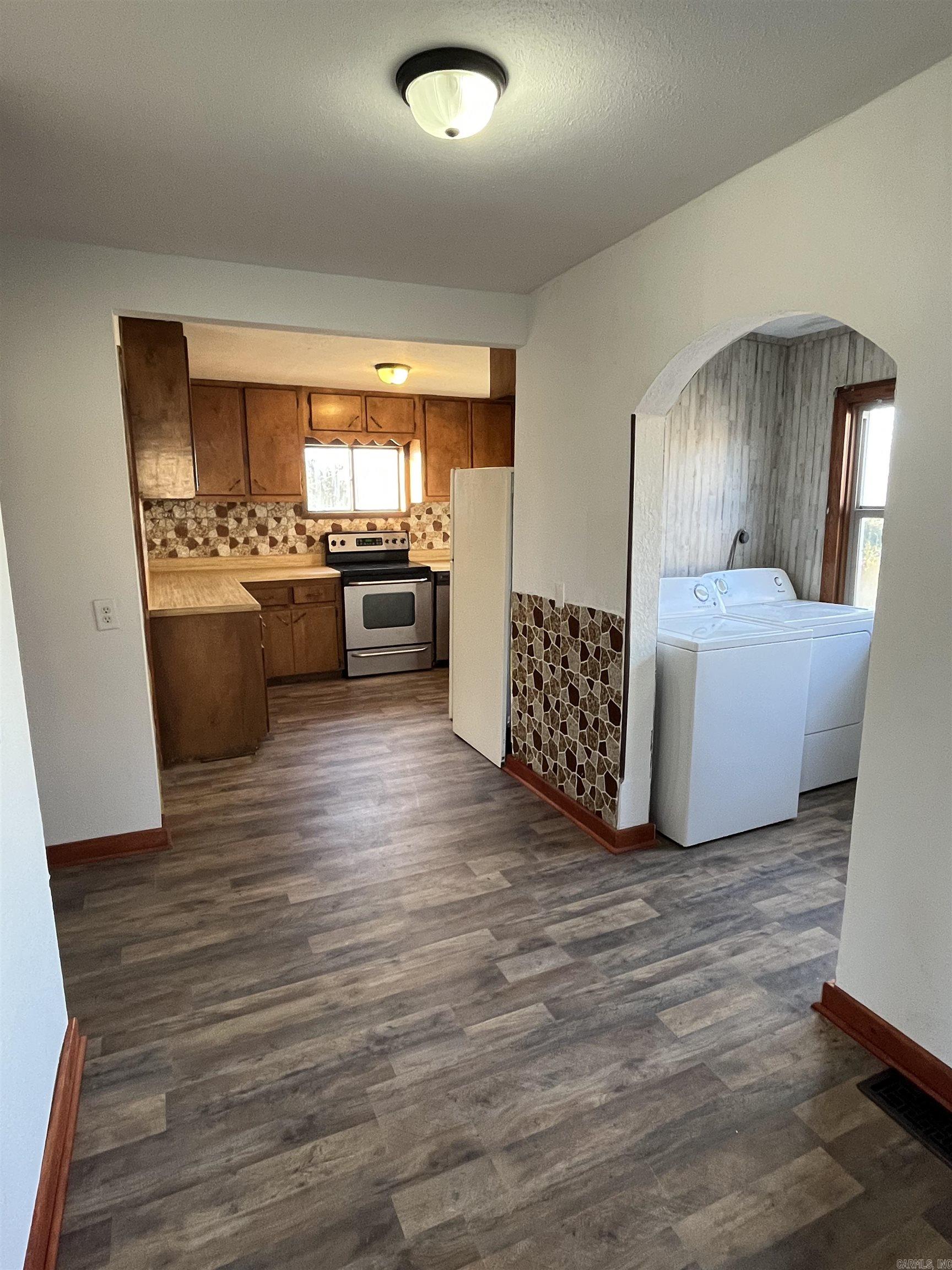 316 North  St Salem, AR 72576