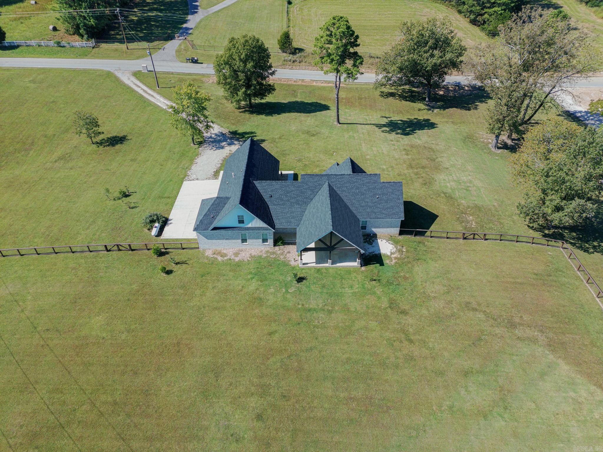 610 County Road 793  Brookland, AR