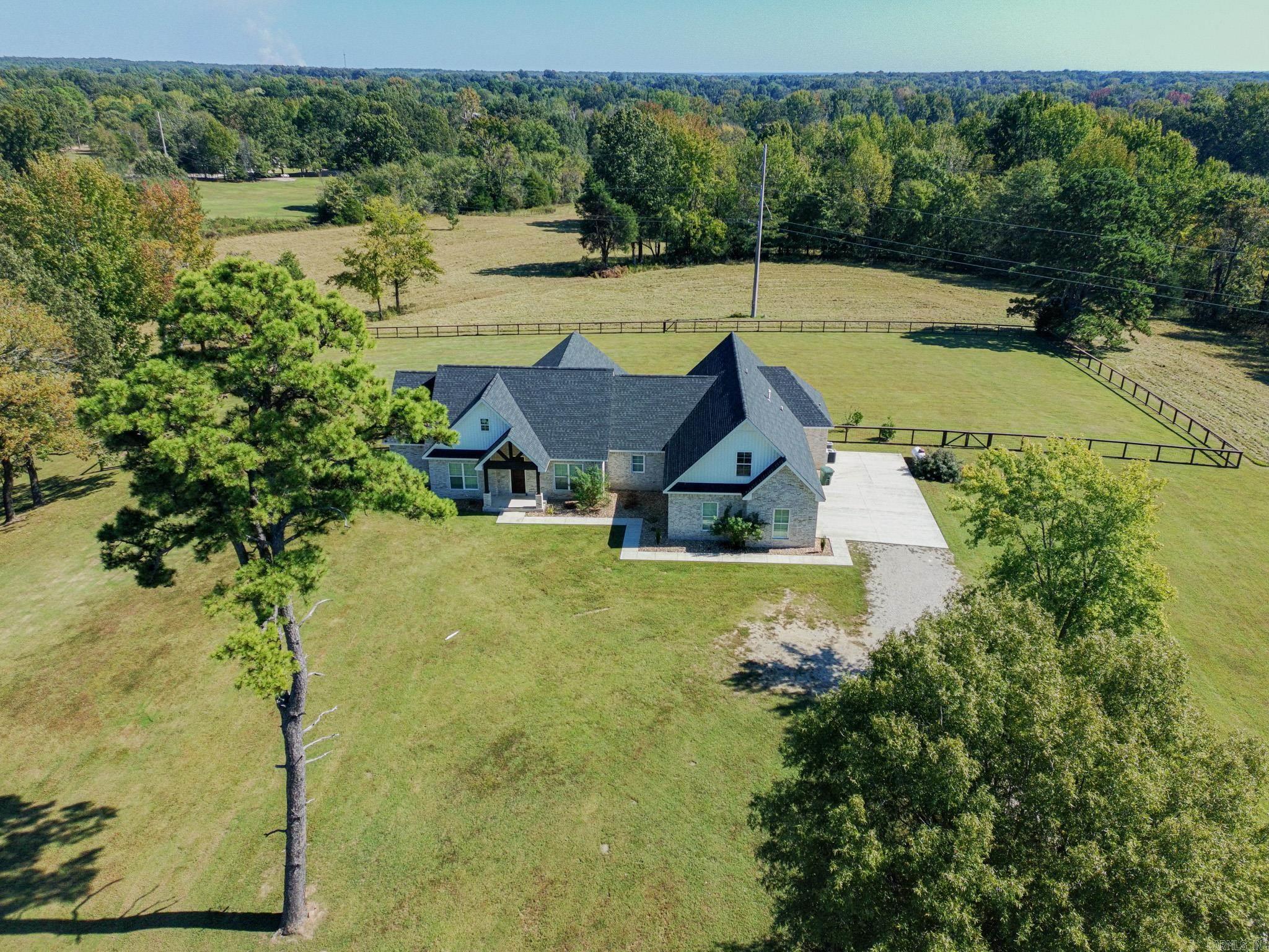 610 County Road 793  Brookland, AR