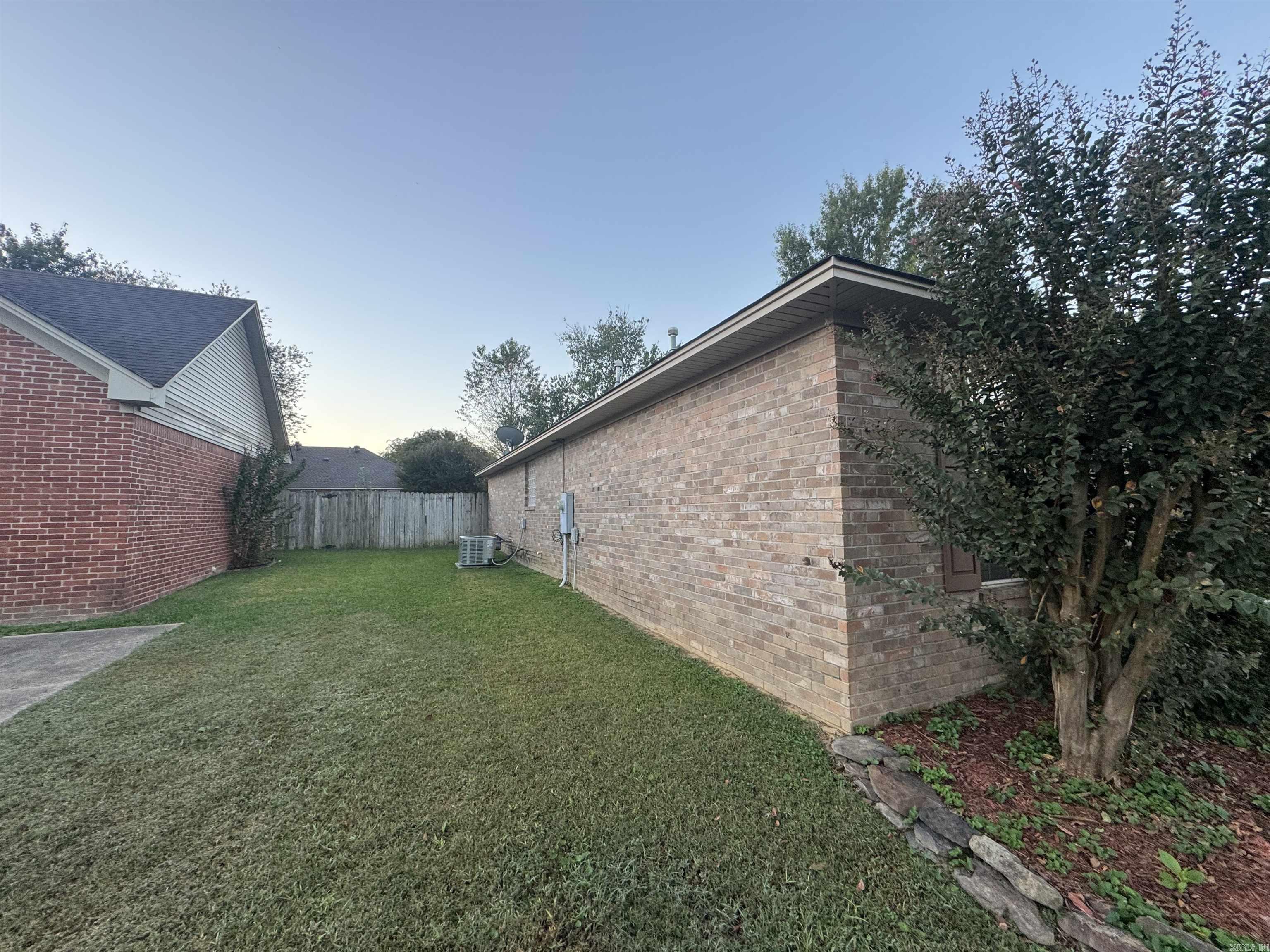 310 N Sawmill Road Searcy, AR 72143