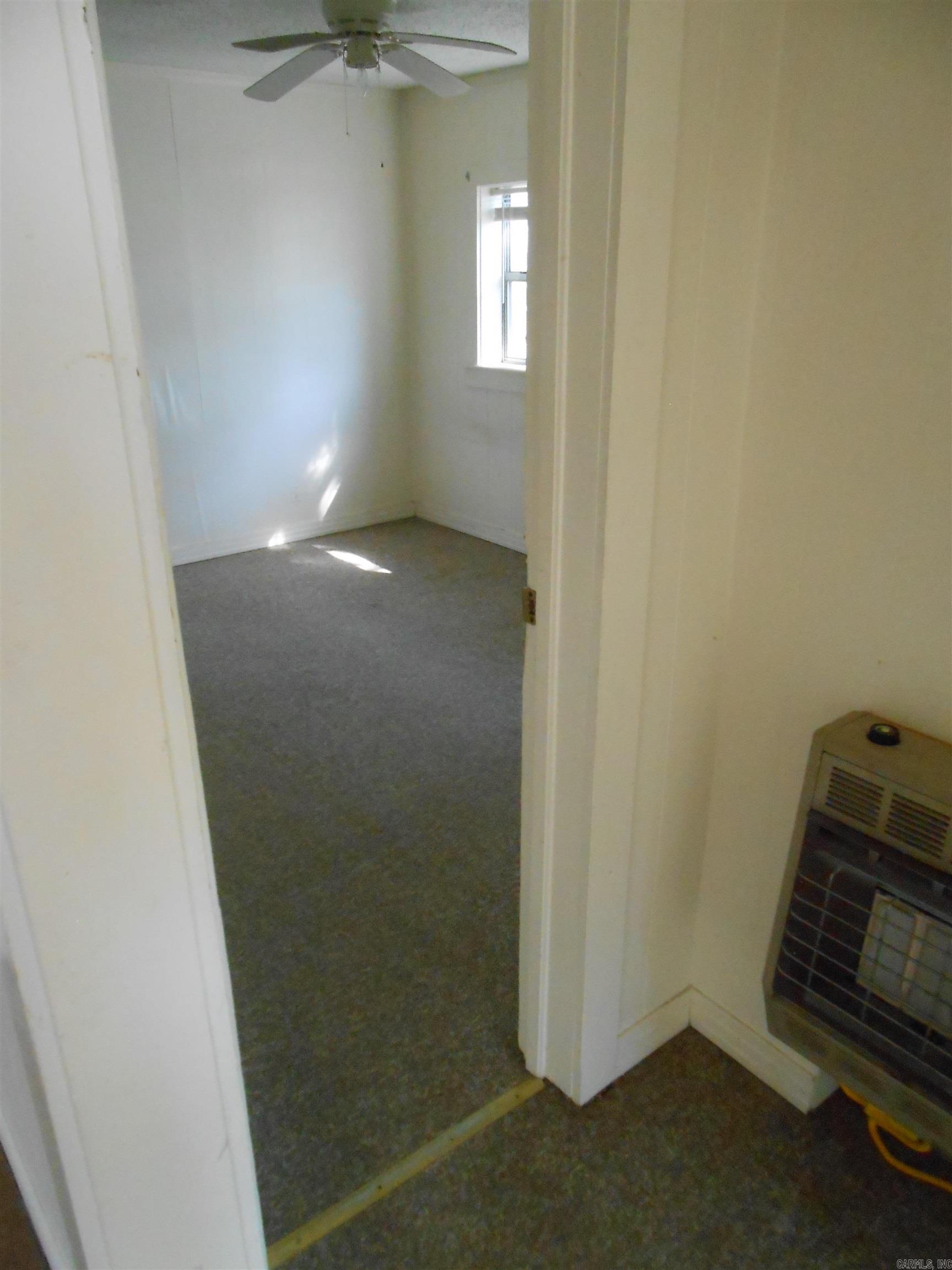 136 Third St Clinton, AR 72031