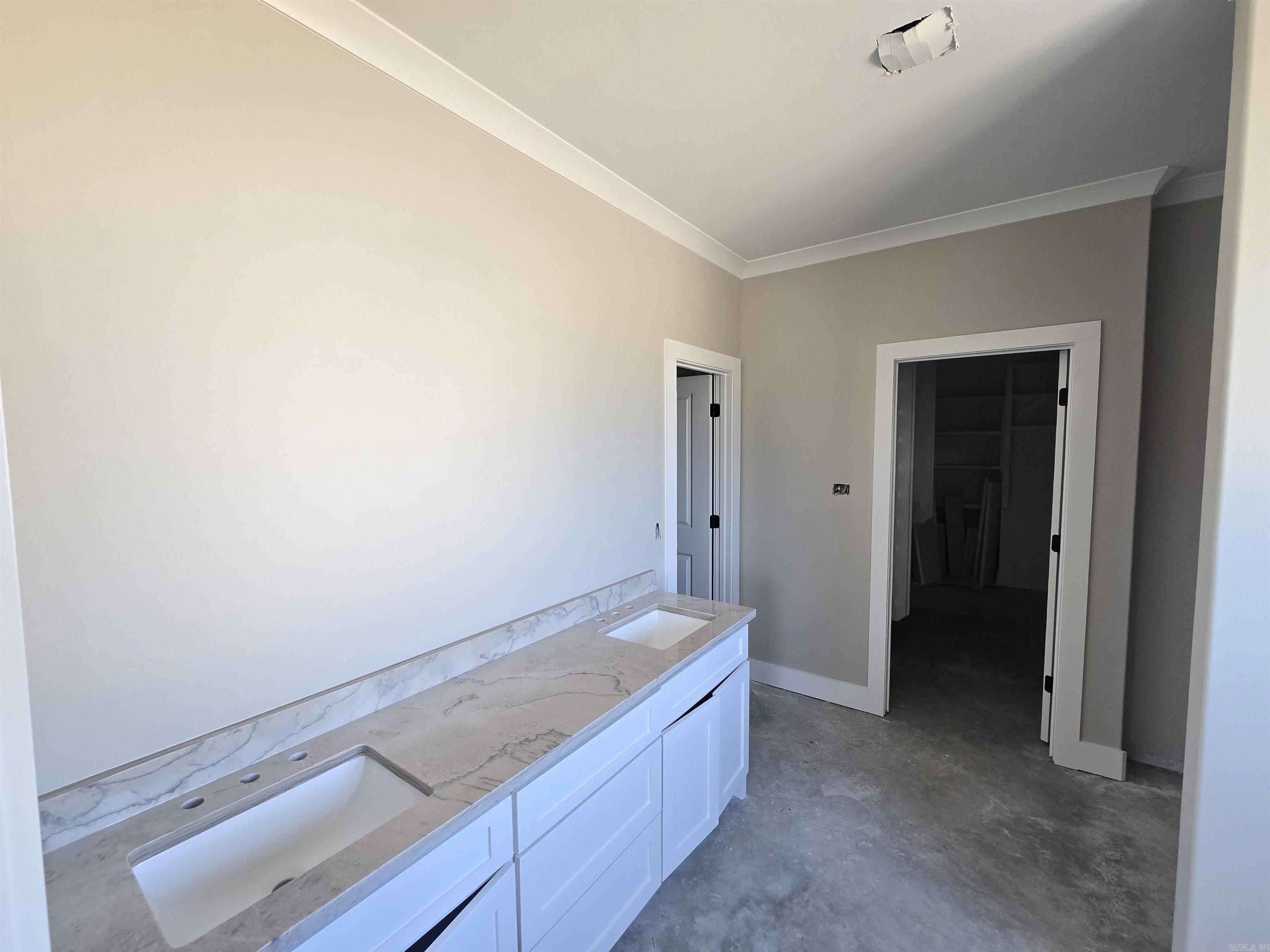 4000 Creek Top Bauxite, AR 72011