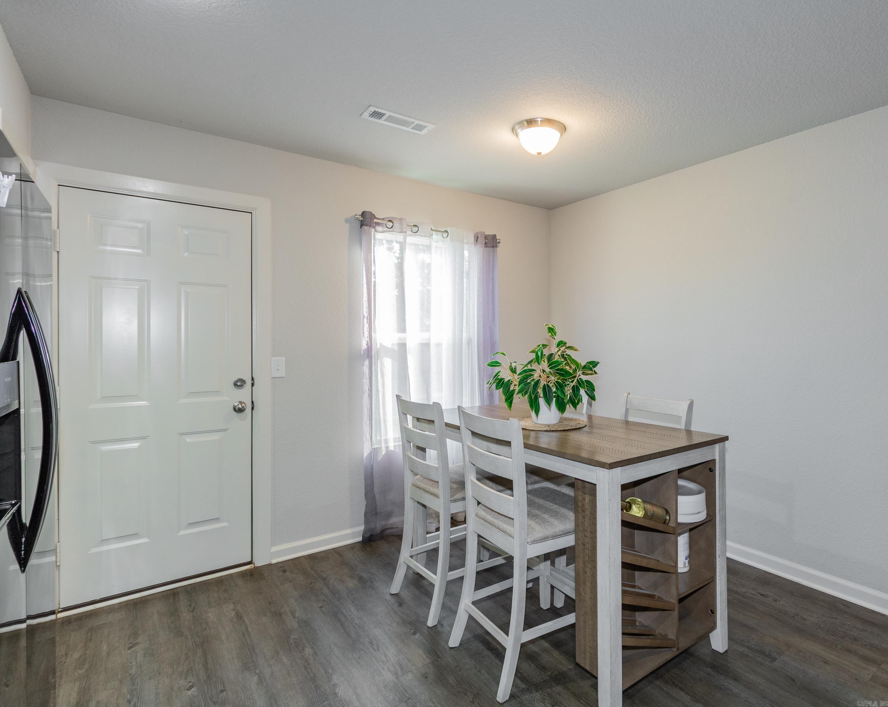 17 Diamanitina Way Little Rock, AR 72204