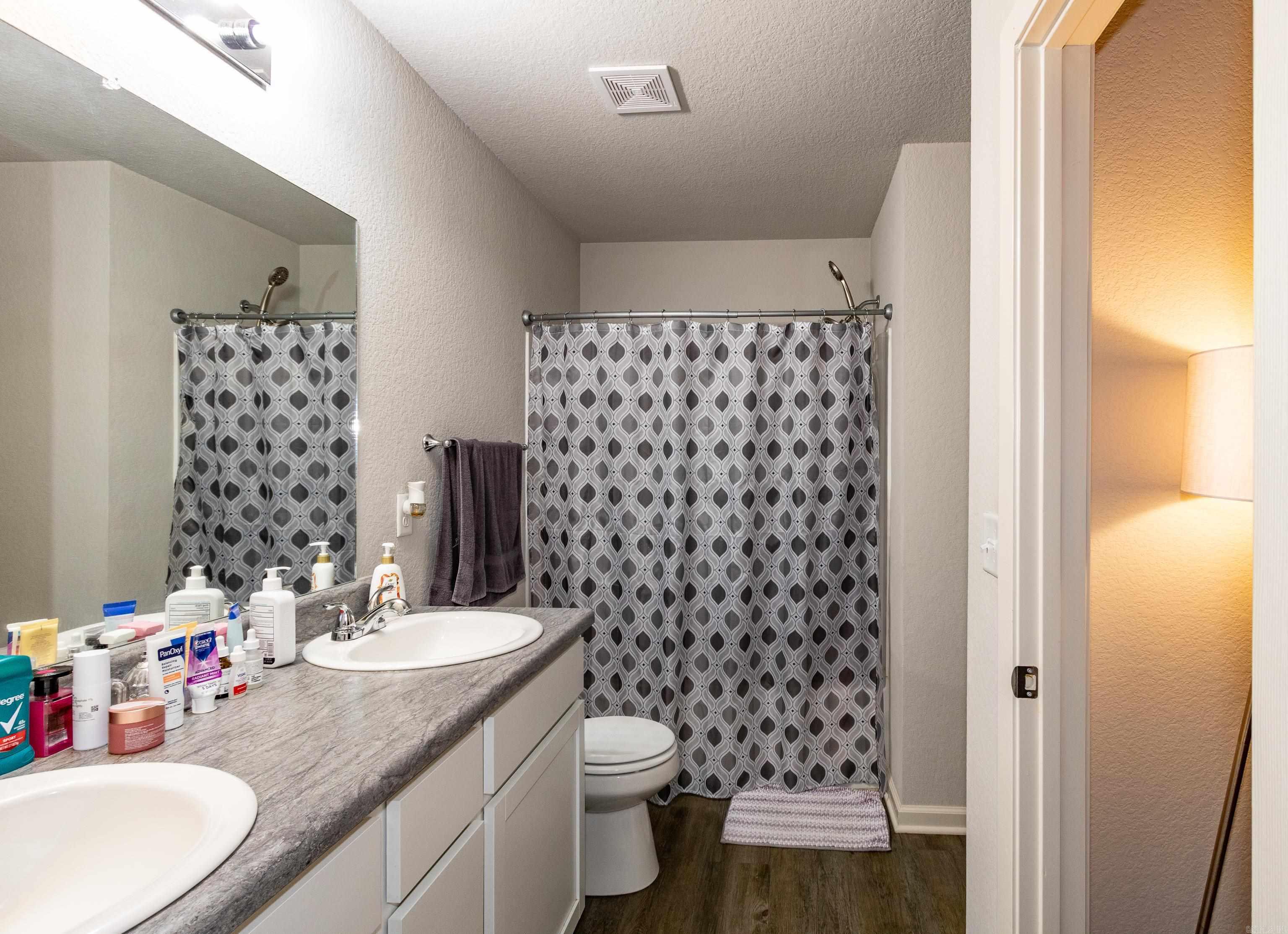 17 Diamanitina Way Little Rock, AR 72204