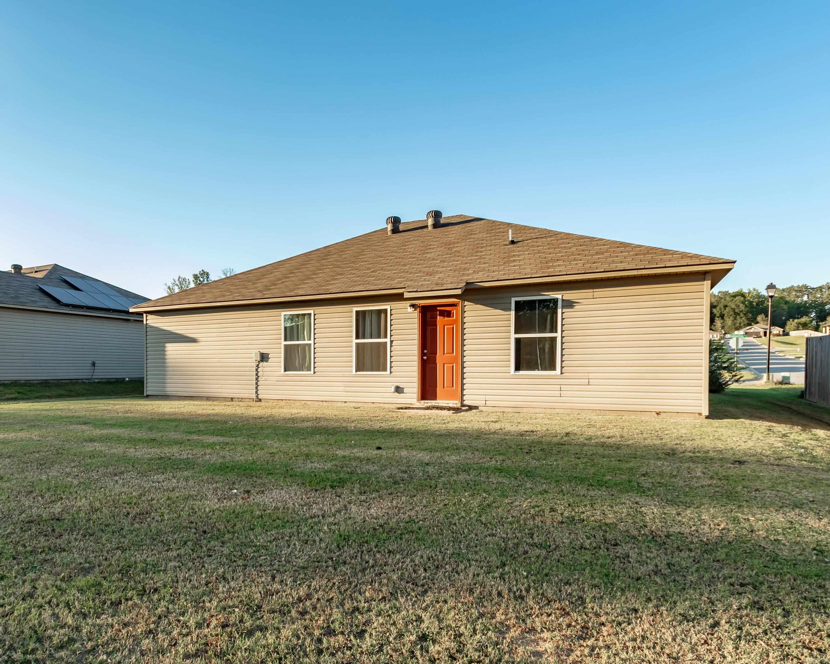 17 Diamanitina Way Little Rock, AR 72204