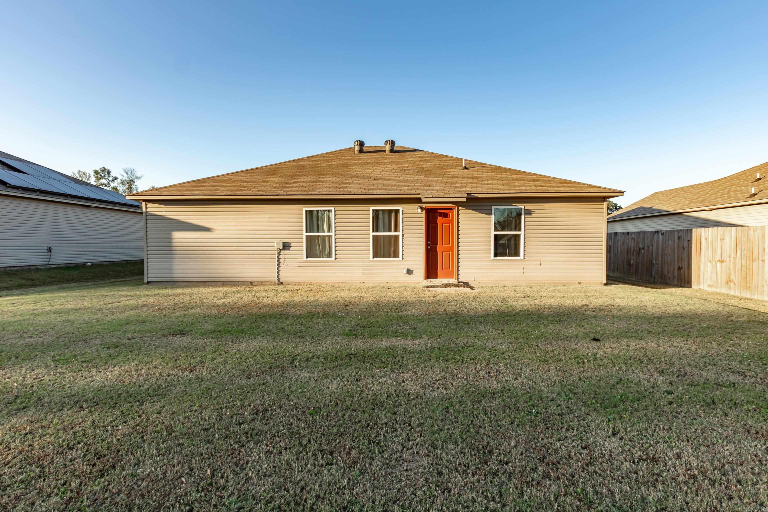 17 Diamanitina Way Little Rock, AR 72204