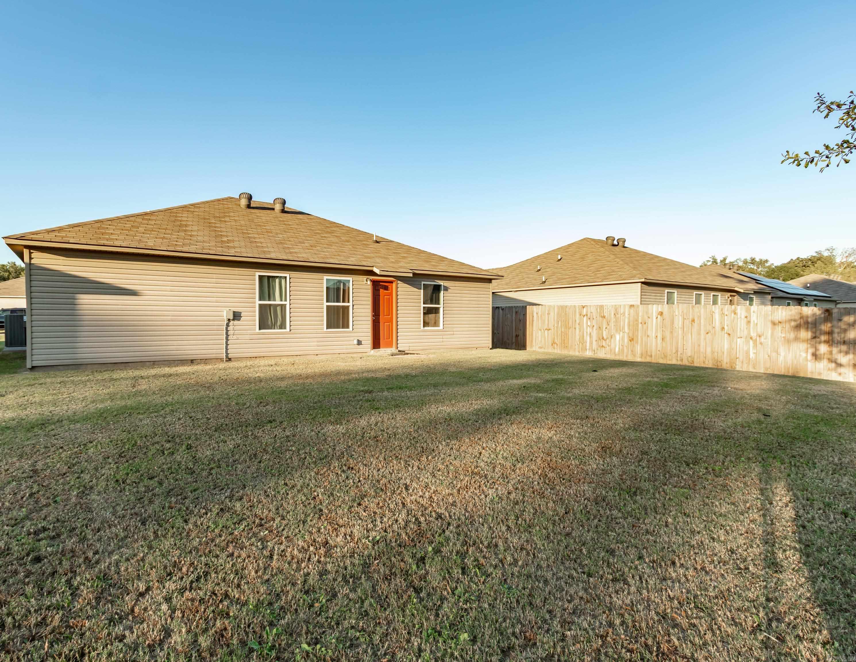 17 Diamanitina Way Little Rock, AR 72204