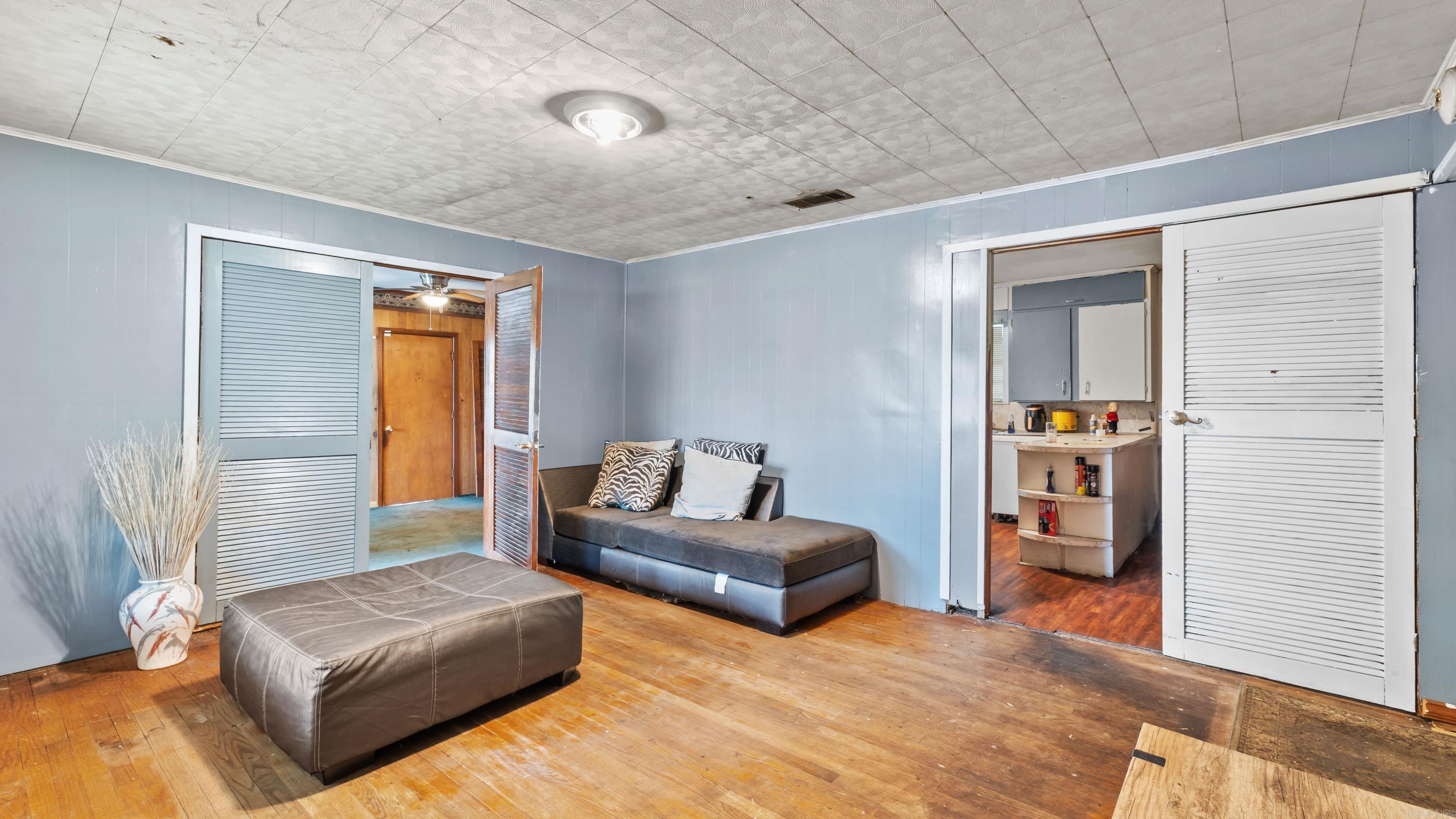 923 California Street  Texarkana, AR