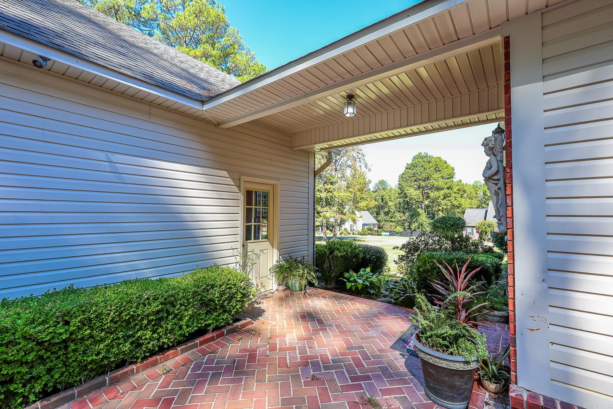 161 Baywood Ln  Monticello, AR